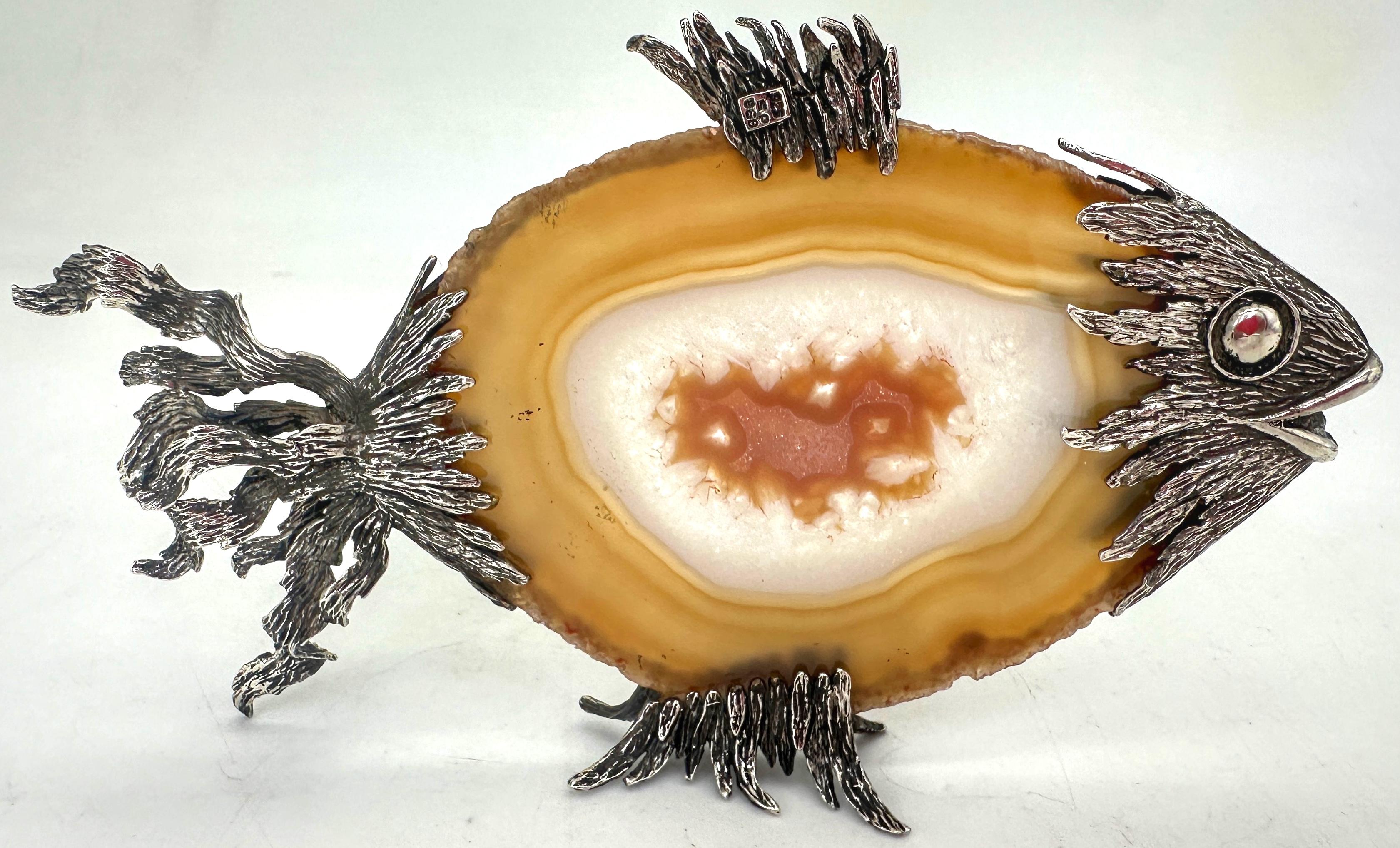 Scultura di pesce in argento sterling e agata lucidata, con marchio, anni '70 In condizioni buone in vendita a West Palm Beach, FL