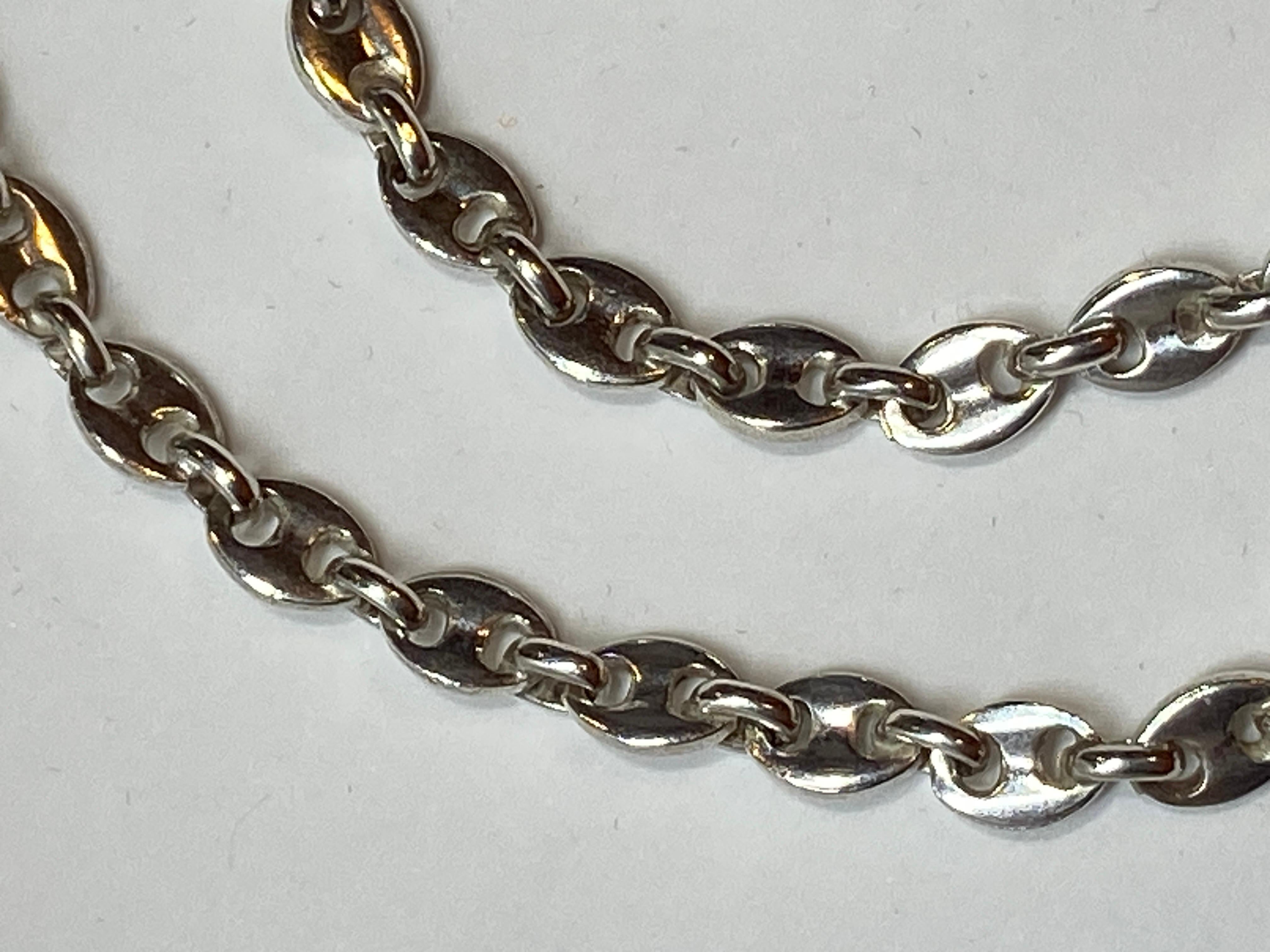Italian Sterling Silver Gucci-Style Heavy Chain-Link Necklace In Good Condition For Sale In New York, NY