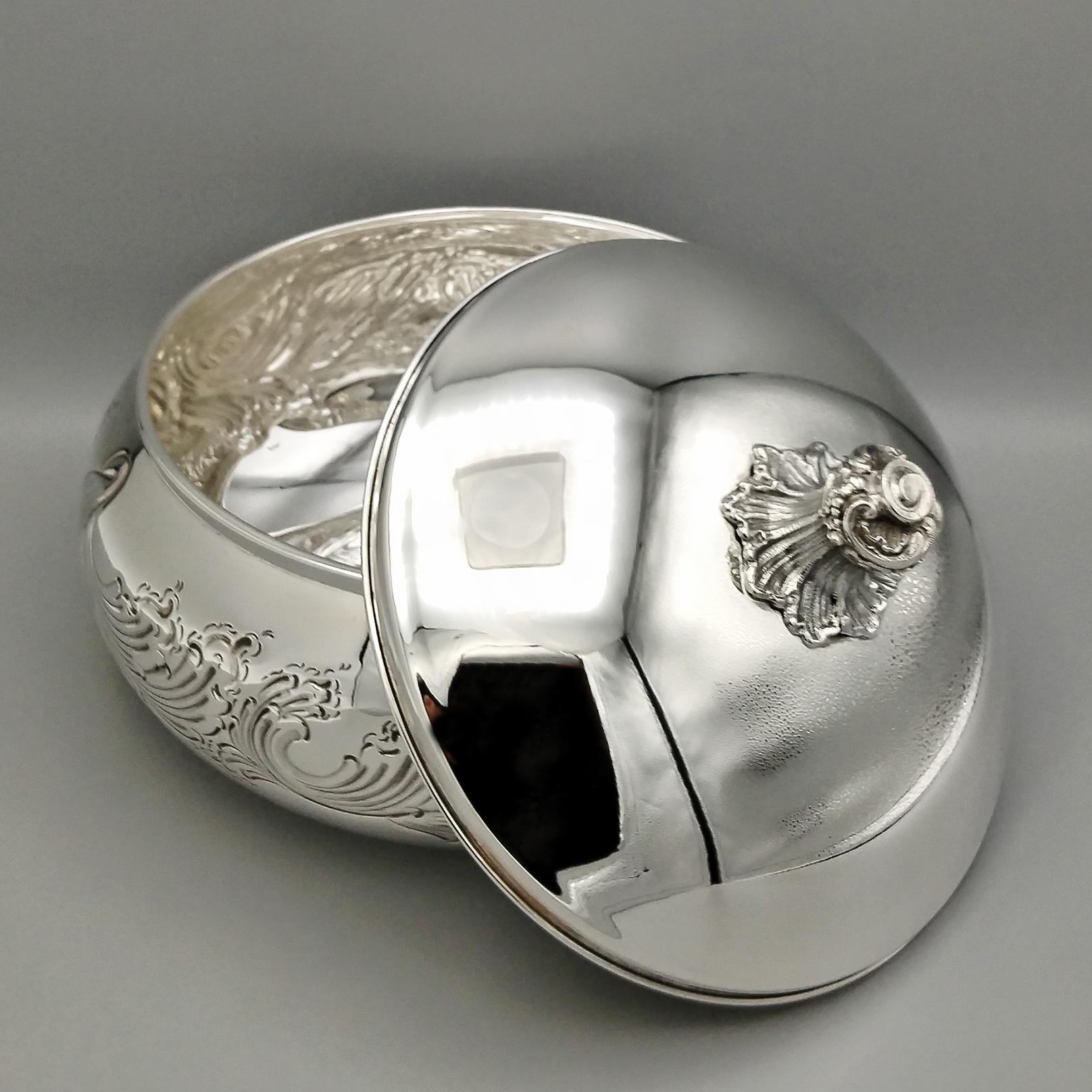 Caja decorativa de plata de ley italiana hecha a mano Plata esterlina en venta