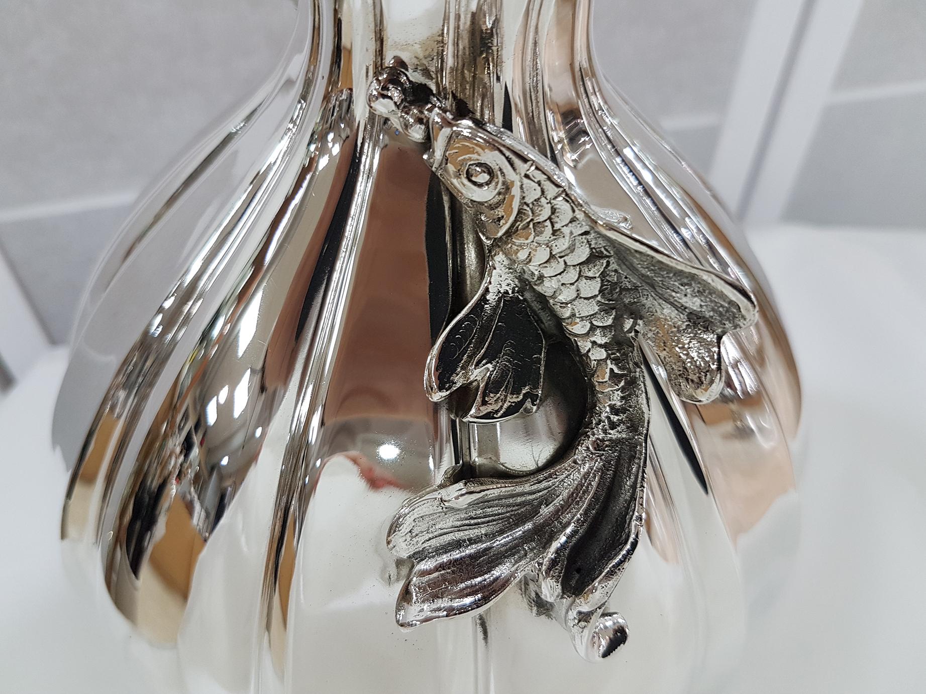 Italian Sterling Silver Handmade Vase with Ceased Strips and Fish In Excellent Condition For Sale In VALENZA, IT