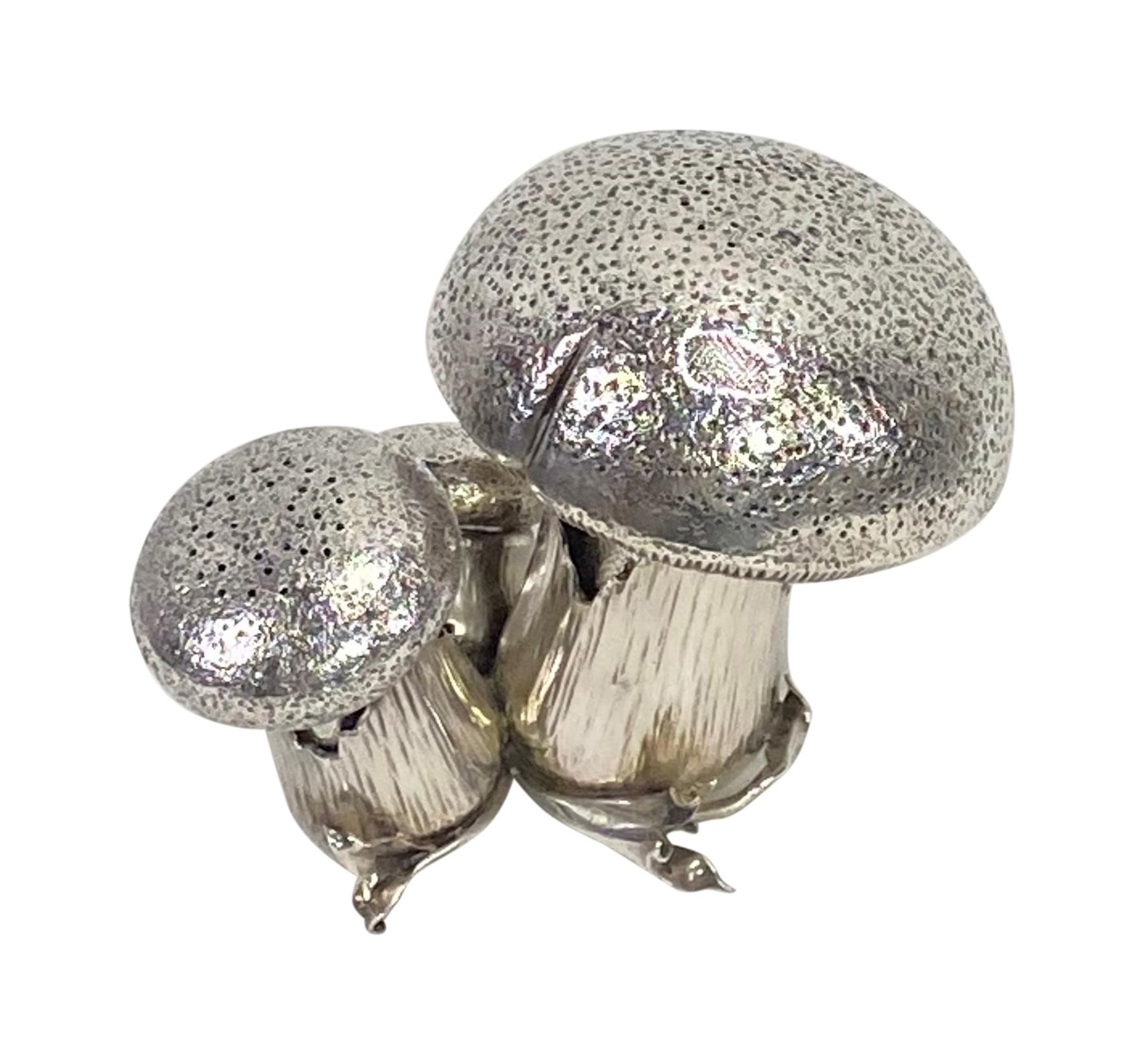 Hand-Crafted Italian Sterling Silver Mushroom Salt & Pepper Shaker Signed by Buccellati
