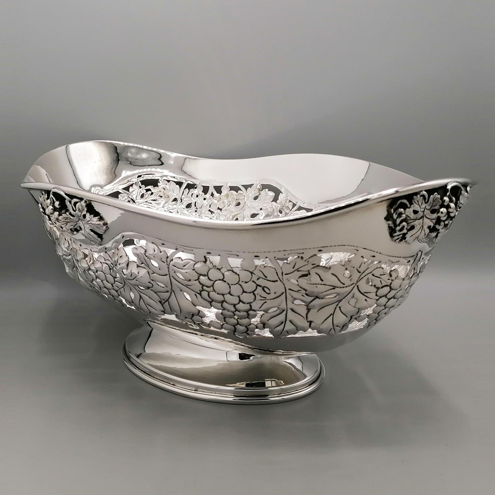 Other italian Sterling Silver oval Centerpiece Jatte with grapes and leaves For Sale