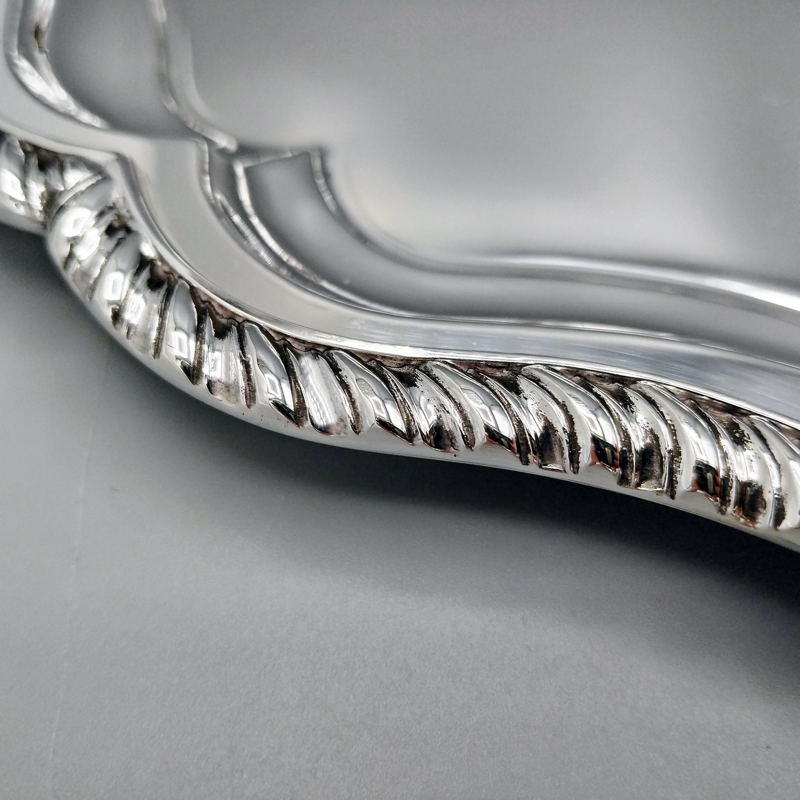 Saloir italien en argent sterling de style Queen Ann en vente 2