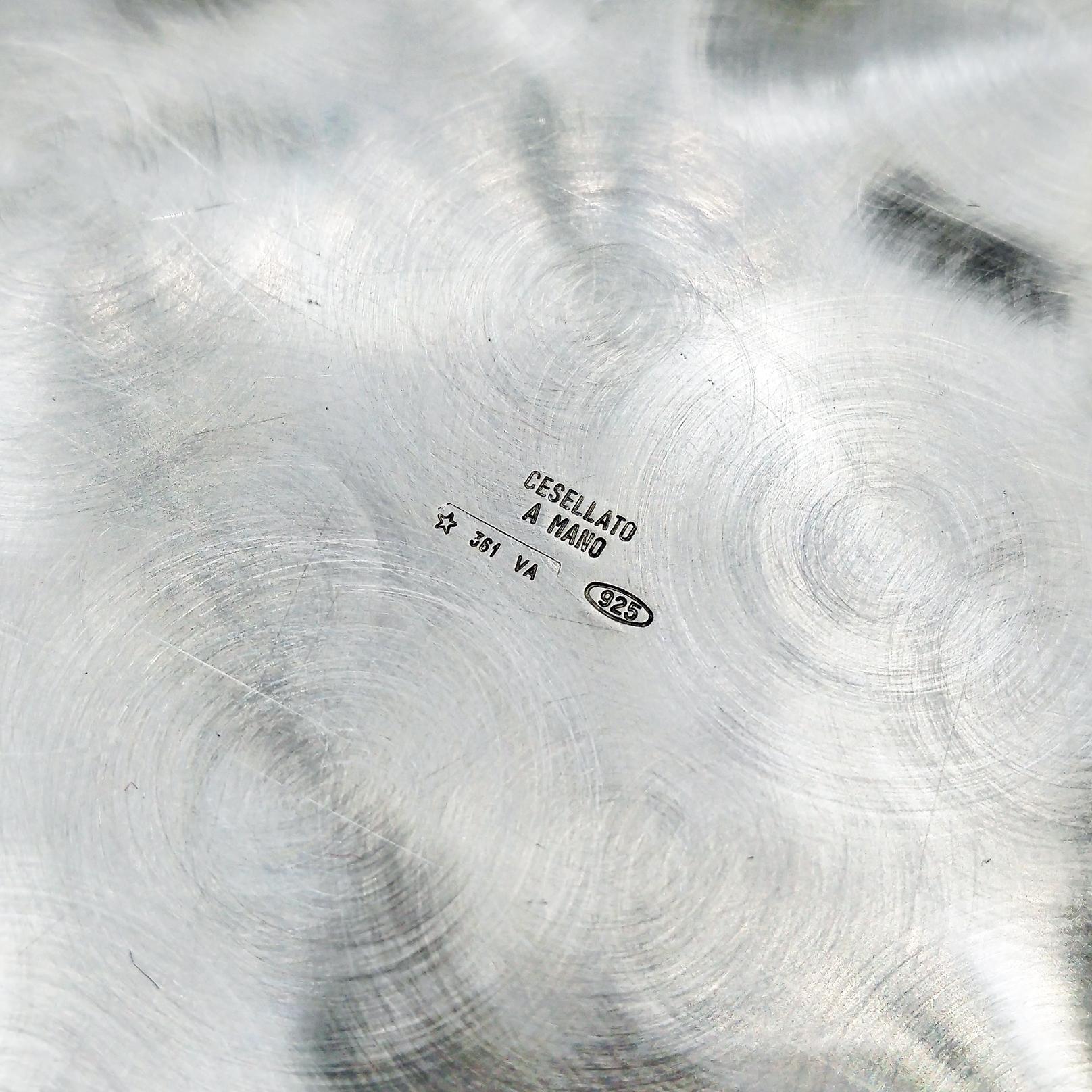 Italian Sterling Silver round box with sunflowers For Sale 5