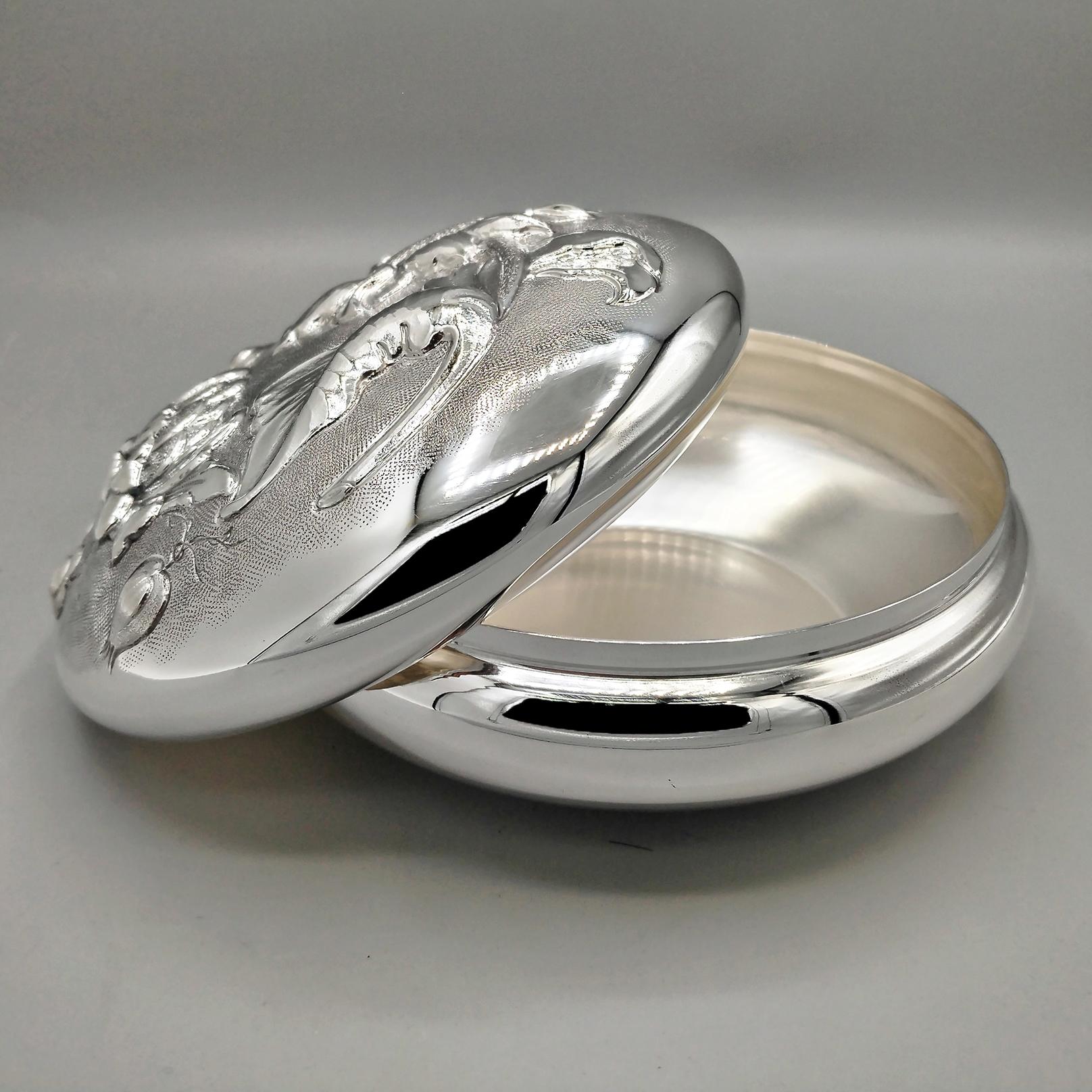 Contemporary Italian Sterling Silver round box with sunflowers For Sale