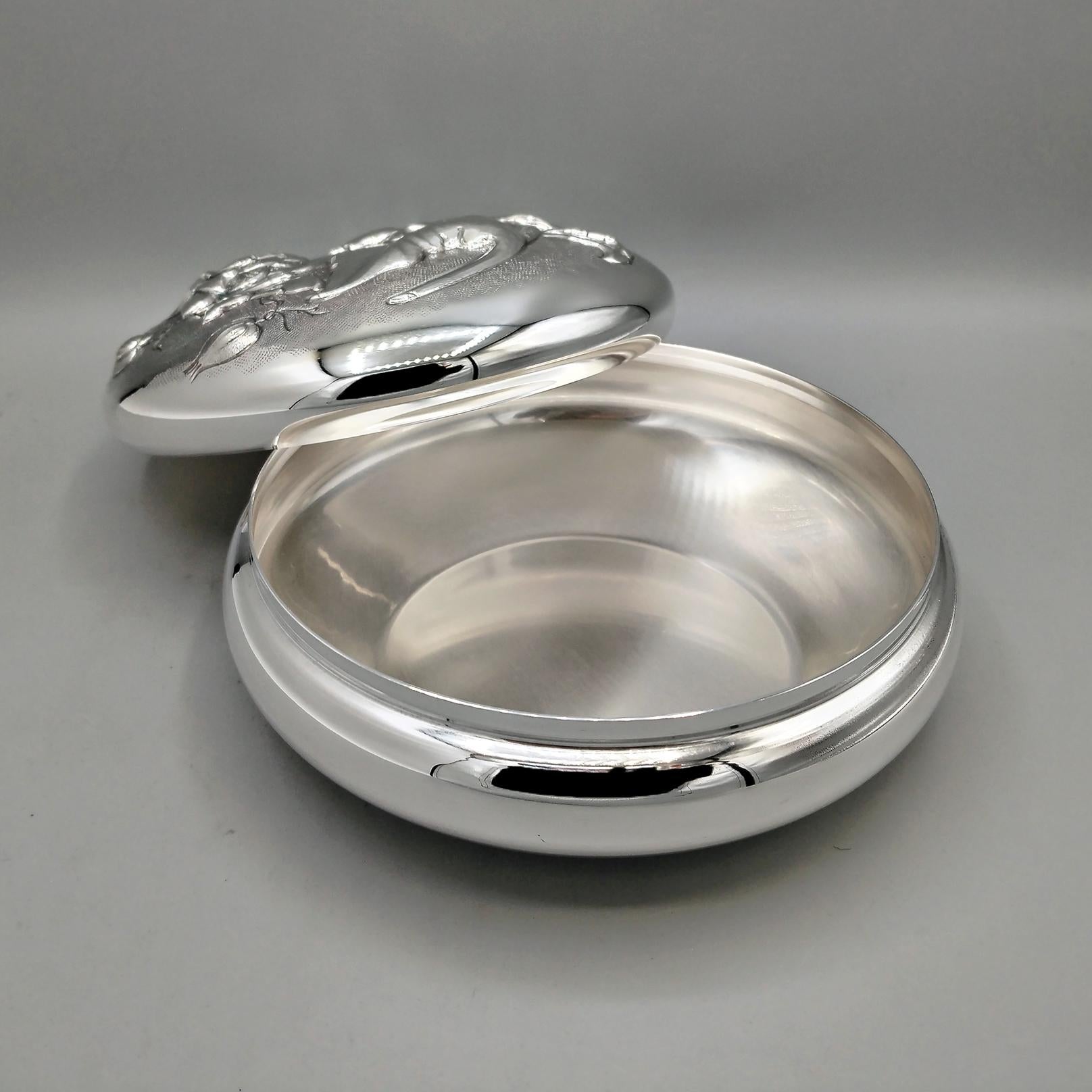 Italian Sterling Silver round box with sunflowers For Sale 3