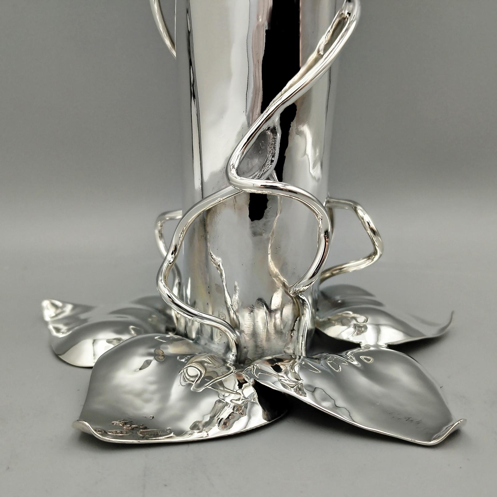 Italian italian Sterling Silver Vase in vendita