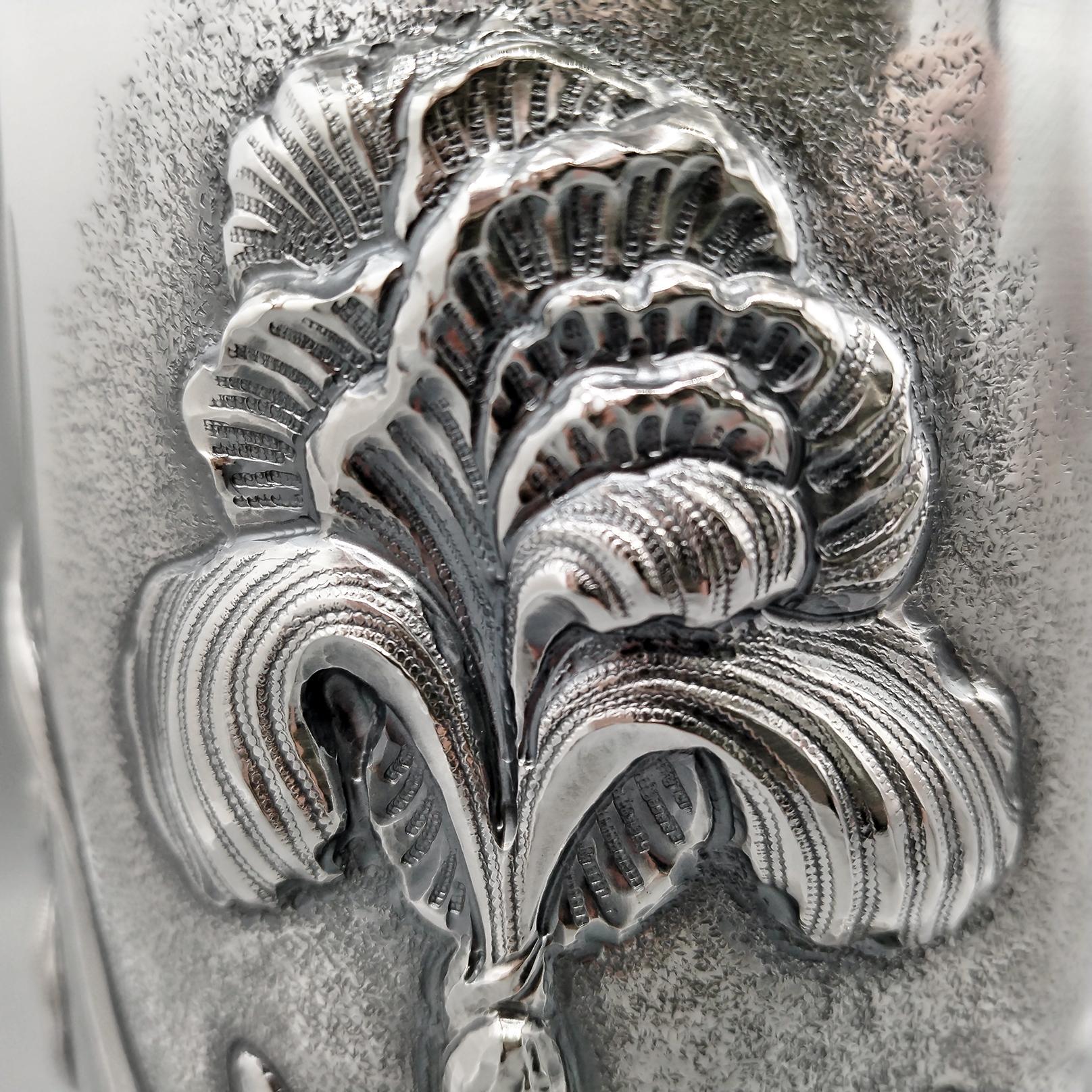 Argento 925 Vaso italiano in argento 925 con fiori di iris in vendita