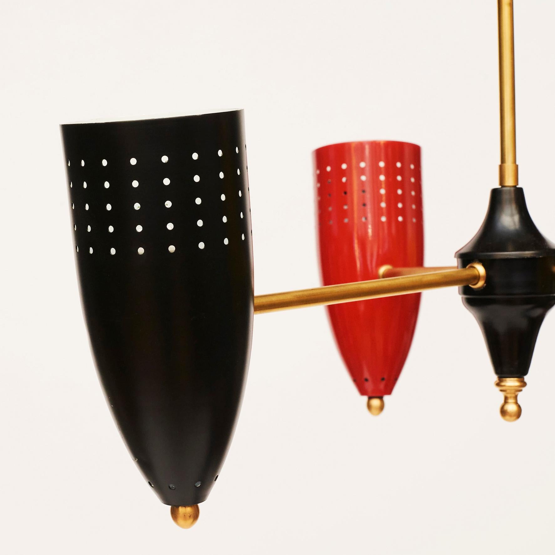 Three-arm brass and lacquered metal 