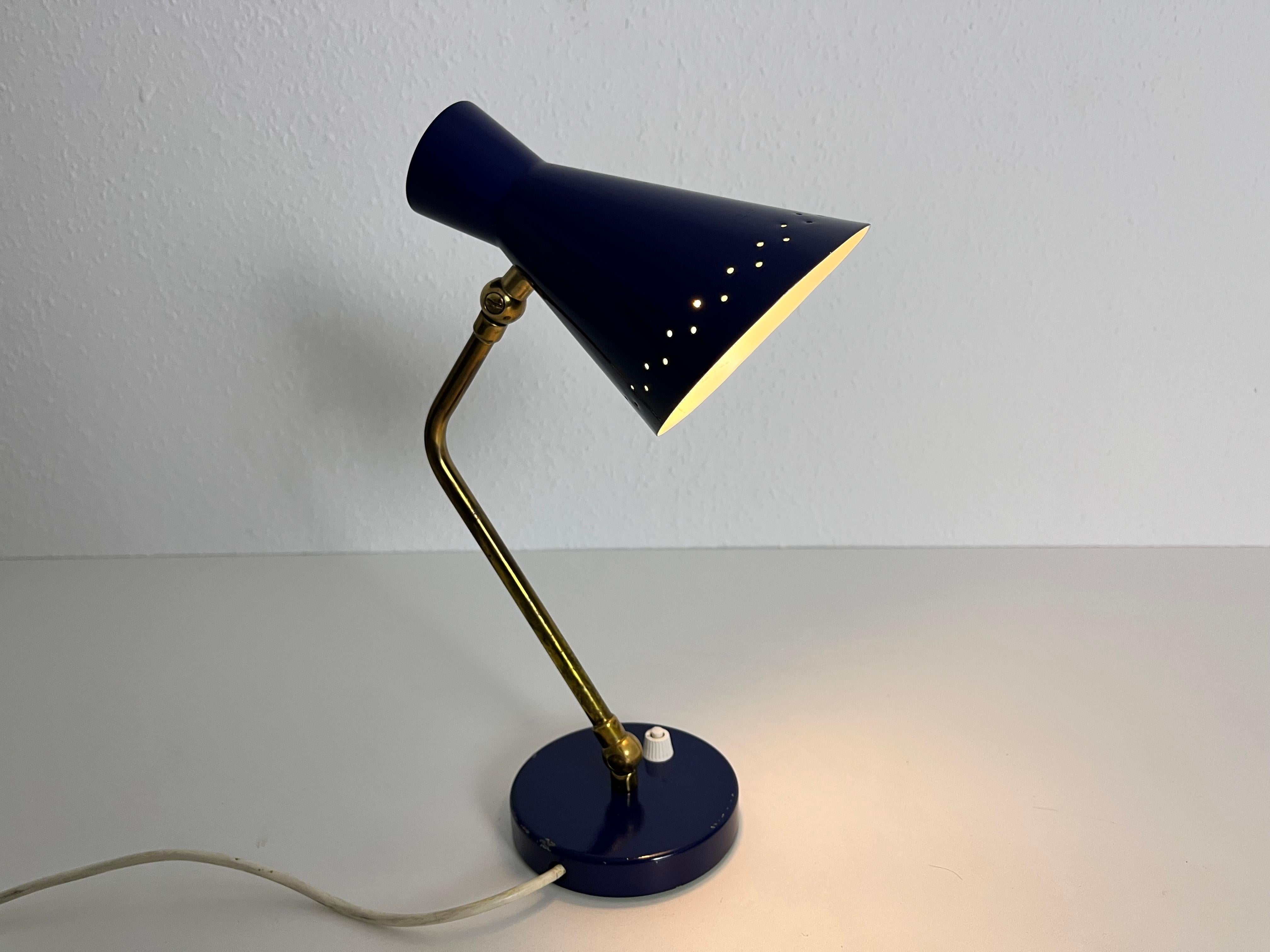 Italian Stilnovo Blue and Brass Table Lamp, 1960s, Italy For Sale 5