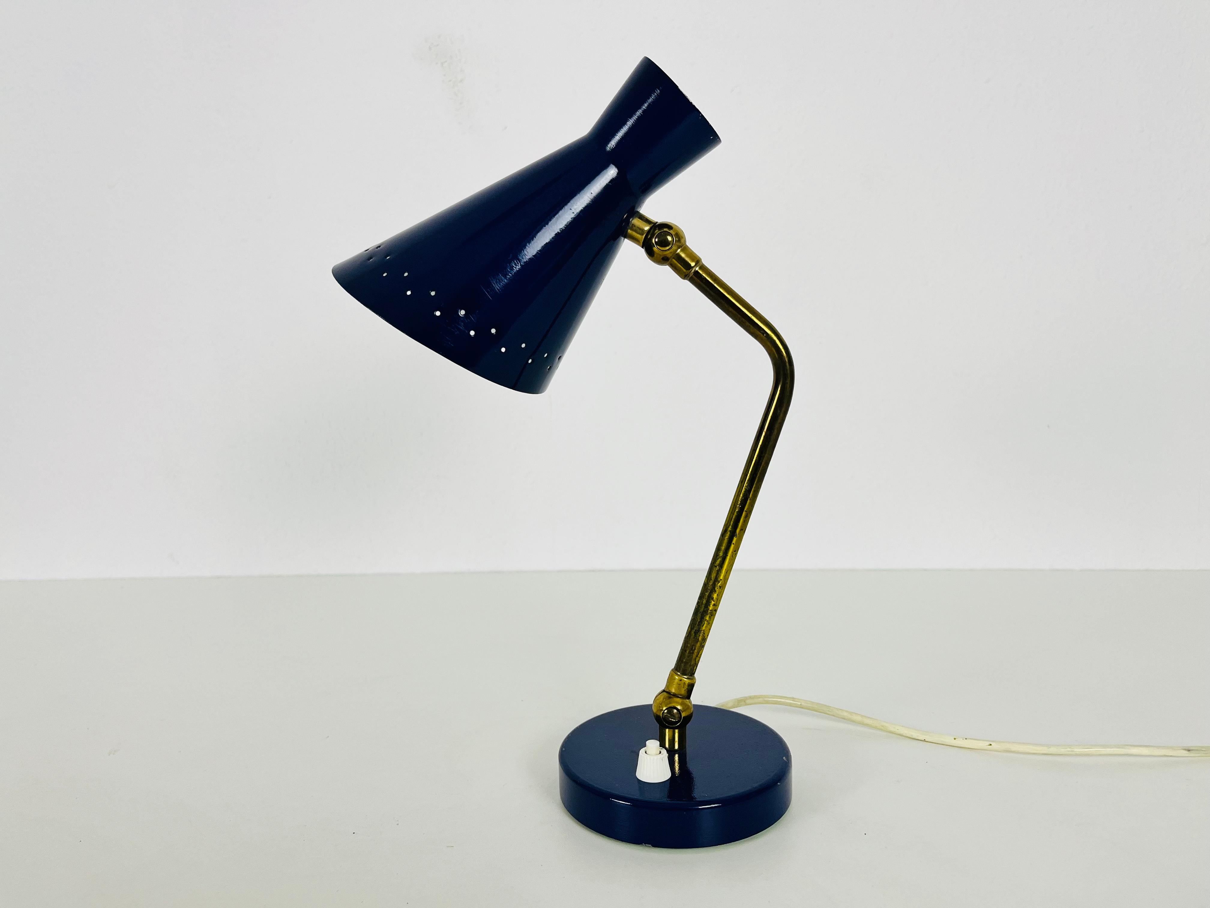 Mid-Century Modern Italian Stilnovo Blue and Brass Table Lamp, 1960s, Italy For Sale