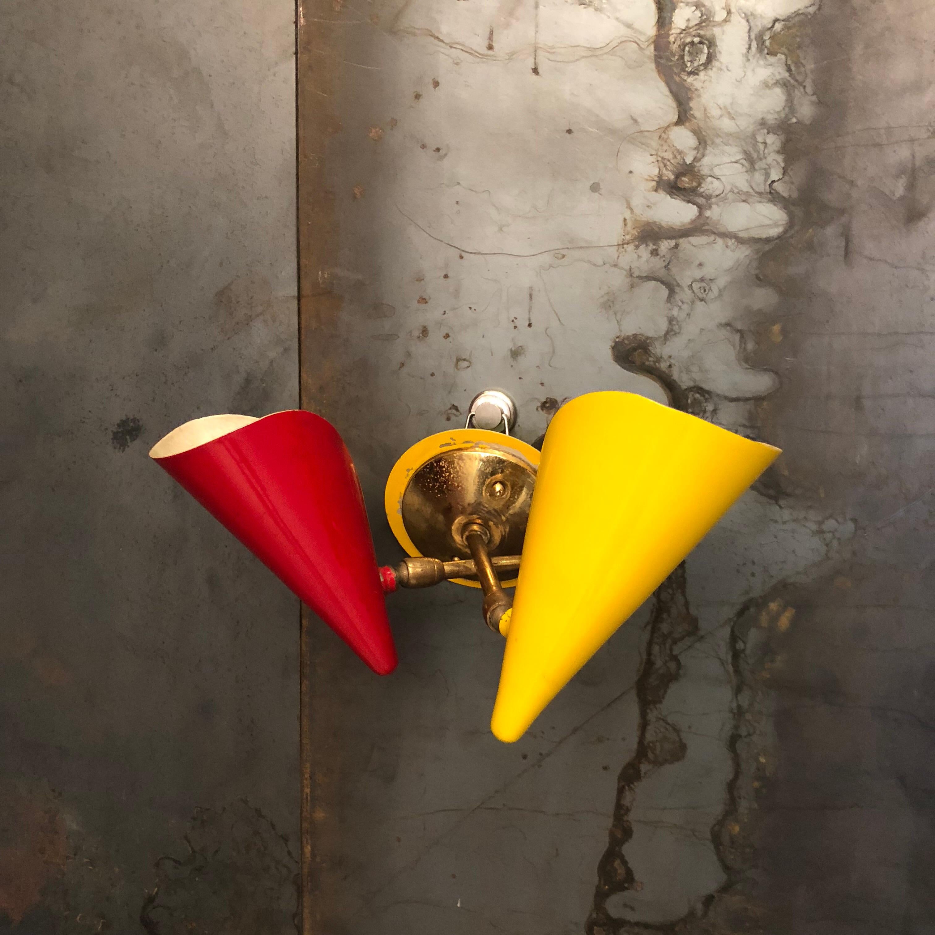 Mid-Century Modern Italian Stilnovo Brass and Lacquered Metal Sconces with Double Cones, 1950s For Sale