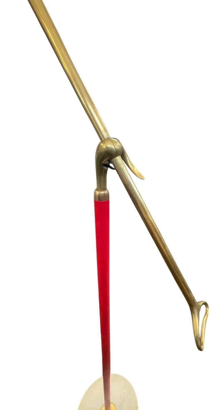 Lampadaire italien Stilnovo à contrepoids avec base en marbre estampillé, Circa 1960. en vente 2