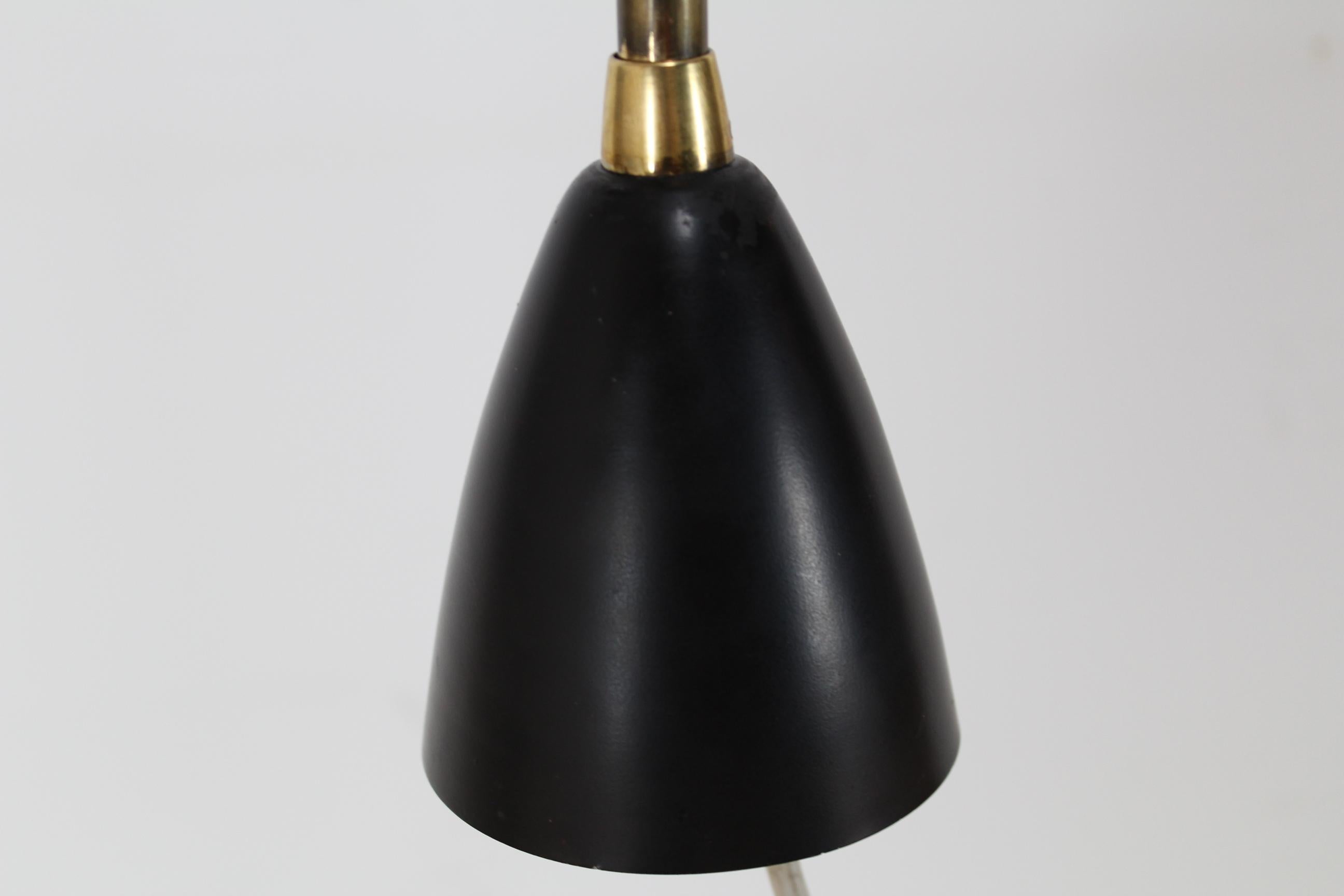 Métal Lustre italien Stilnovo Mid Century Modern, laiton noir et doré, années 1950 en vente