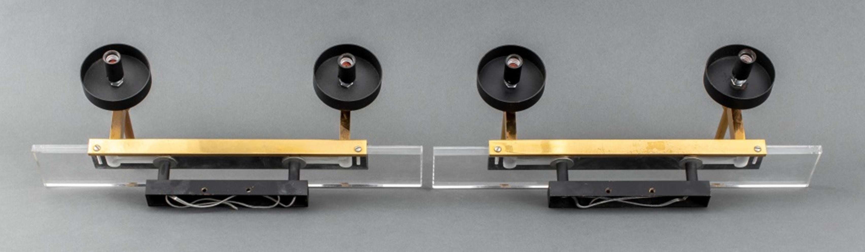 Italian Stilnovo Mid-Century Modern Sconces, Pair In Good Condition For Sale In New York, NY