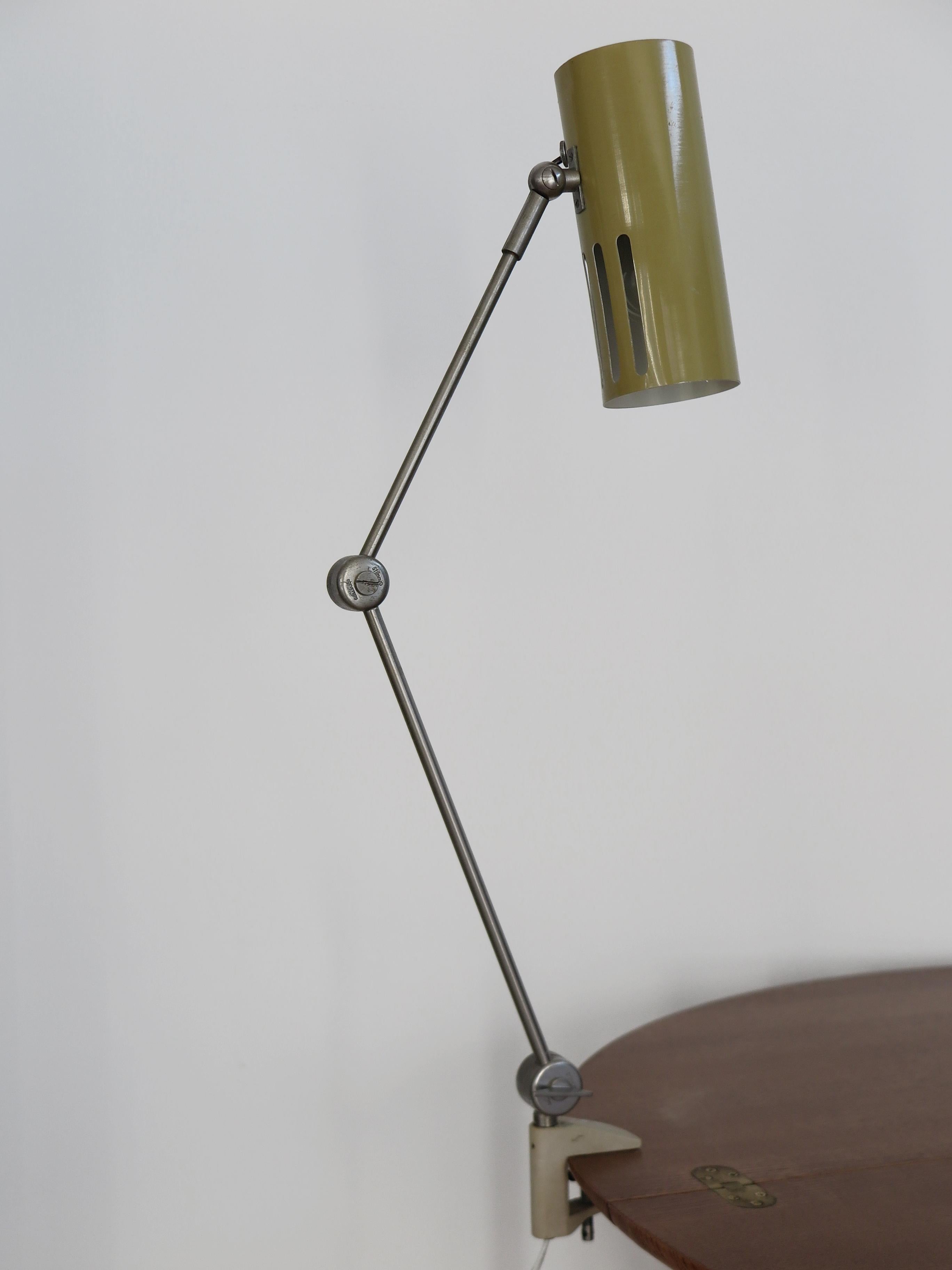 Italian Stilnovo Midcentury Modern Metal Clamp Table Lamp 1950s For Sale 6