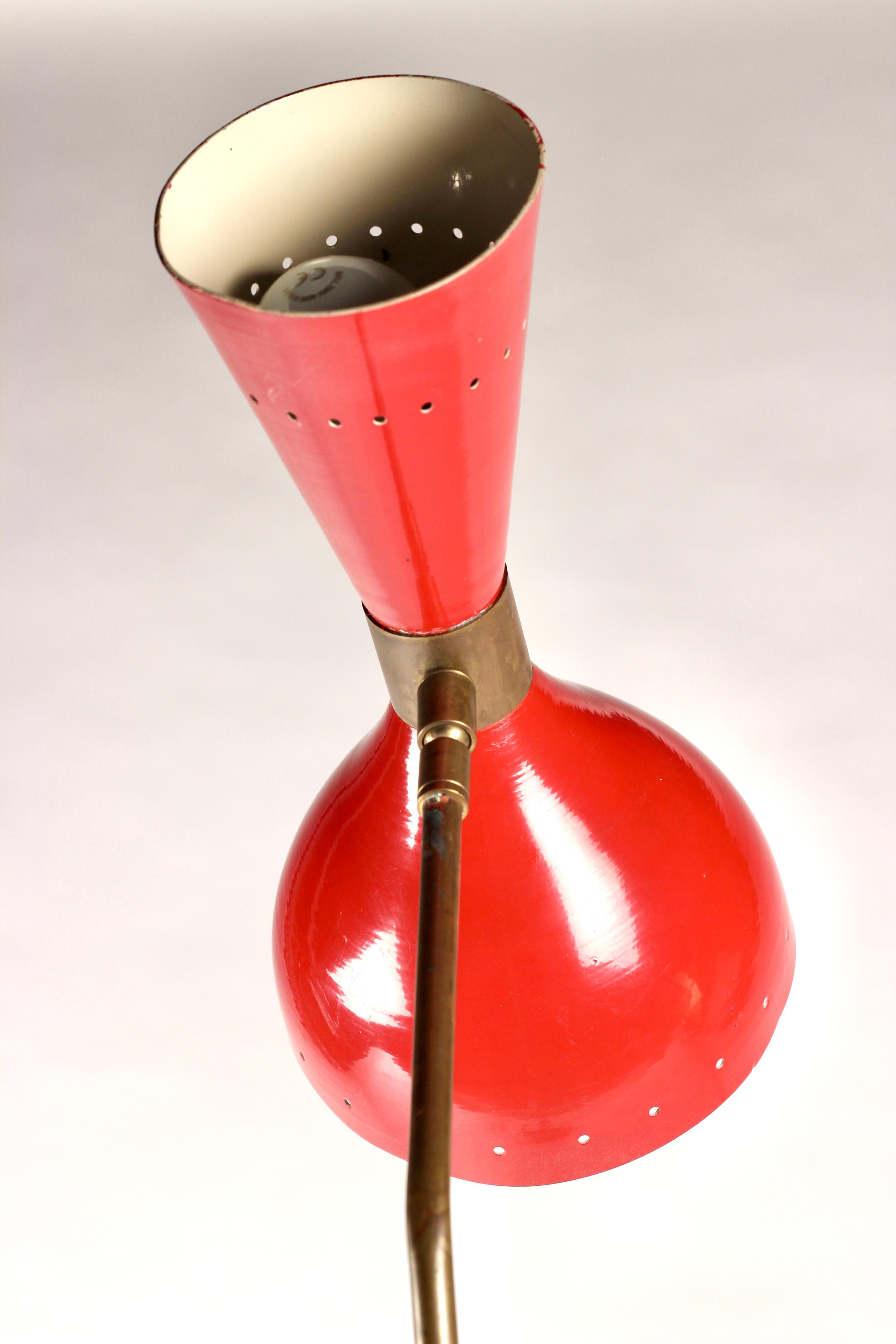 Milieu du XXe siècle Lampe de bureau italienne à contrepoids de style Stilnovo, Ligurie, années 1950 en vente