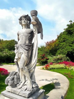 Italienische Stein-Gartenskulptur eines römischen mythologischen Themas, Bacchus