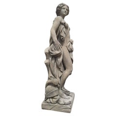 Sculpture de jardin italienne en pierre représentant Minerva, sujet mythologique romain