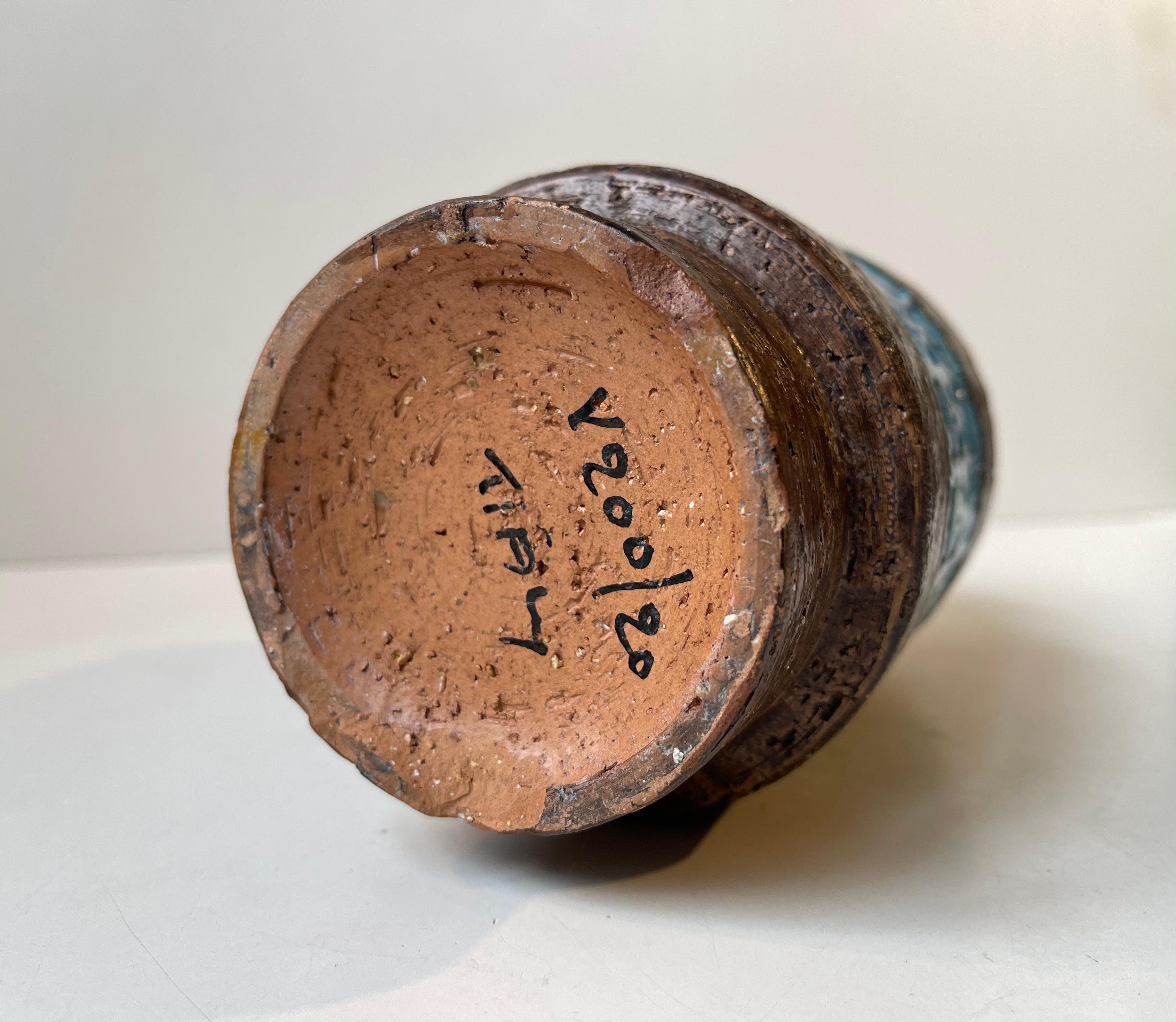 Italian Stoneware Vase Rimini Blue by Aldo Londi for Bitossi, 1960s In Good Condition For Sale In Esbjerg, DK