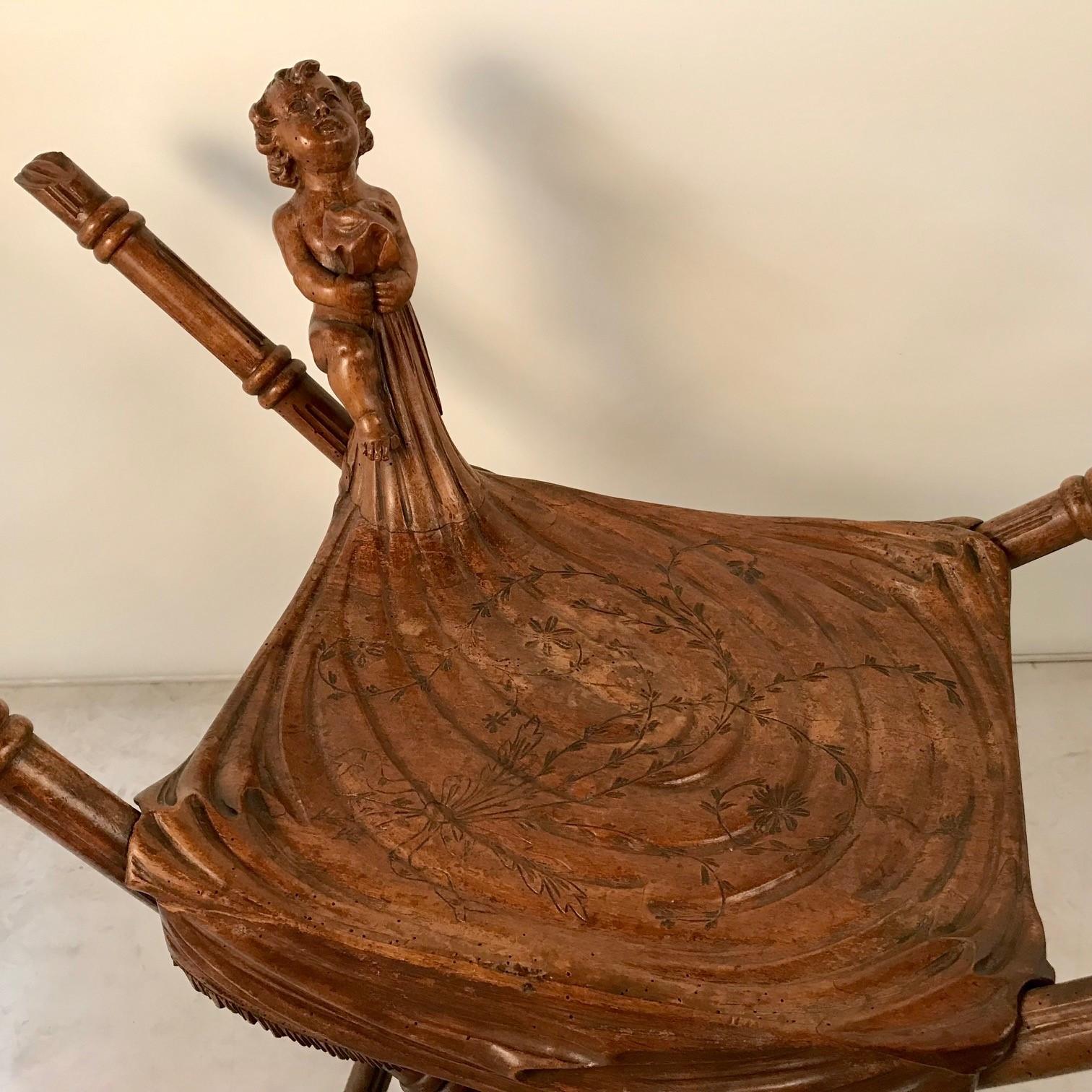 Italian Stool Carved with a Boy and Blanket, Attributed to Valentino Besarel For Sale 7