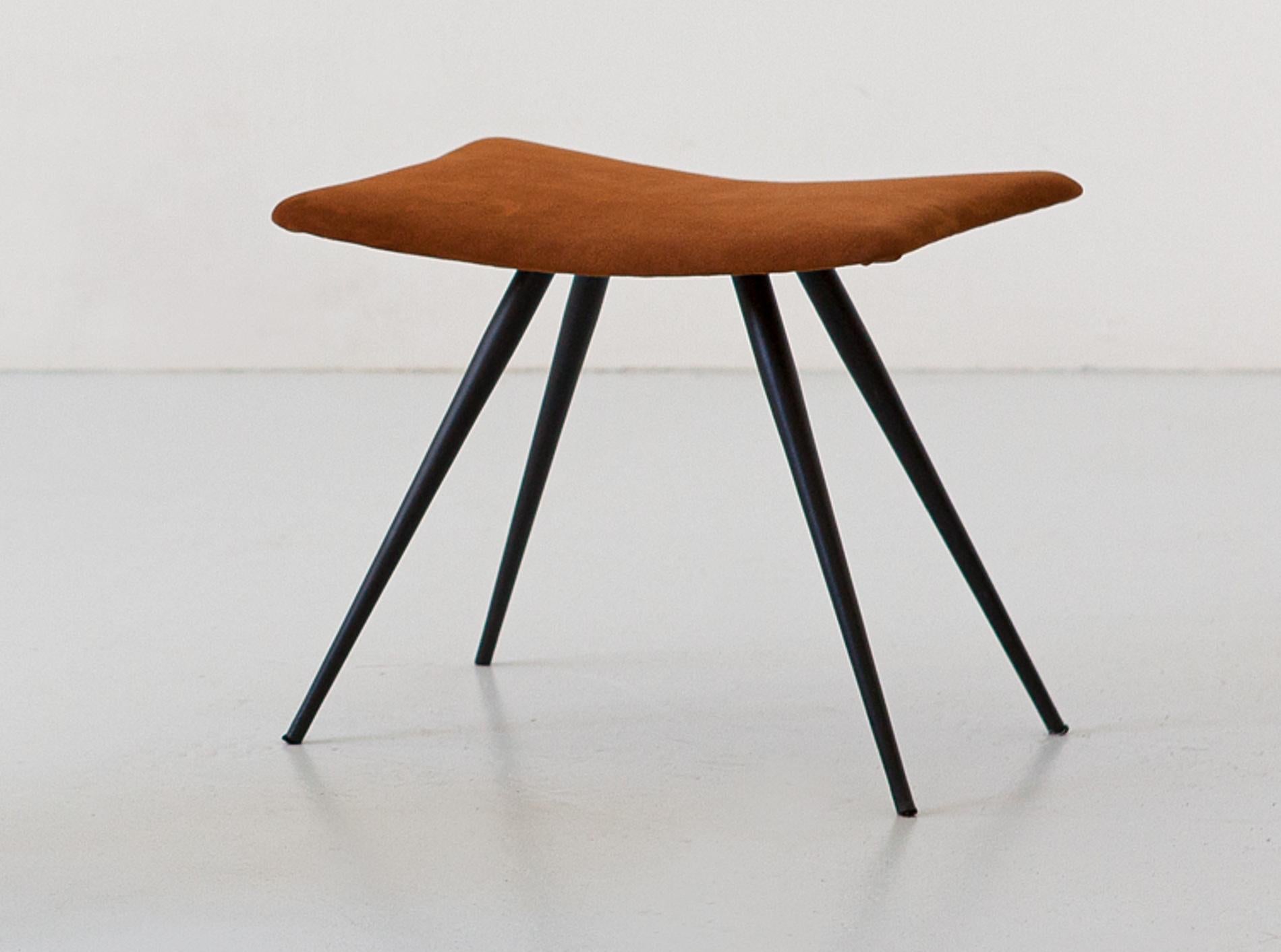 Italian Stool in Cognac Suede Leather and Black Steel Conical Legs, 1950s For Sale 1
