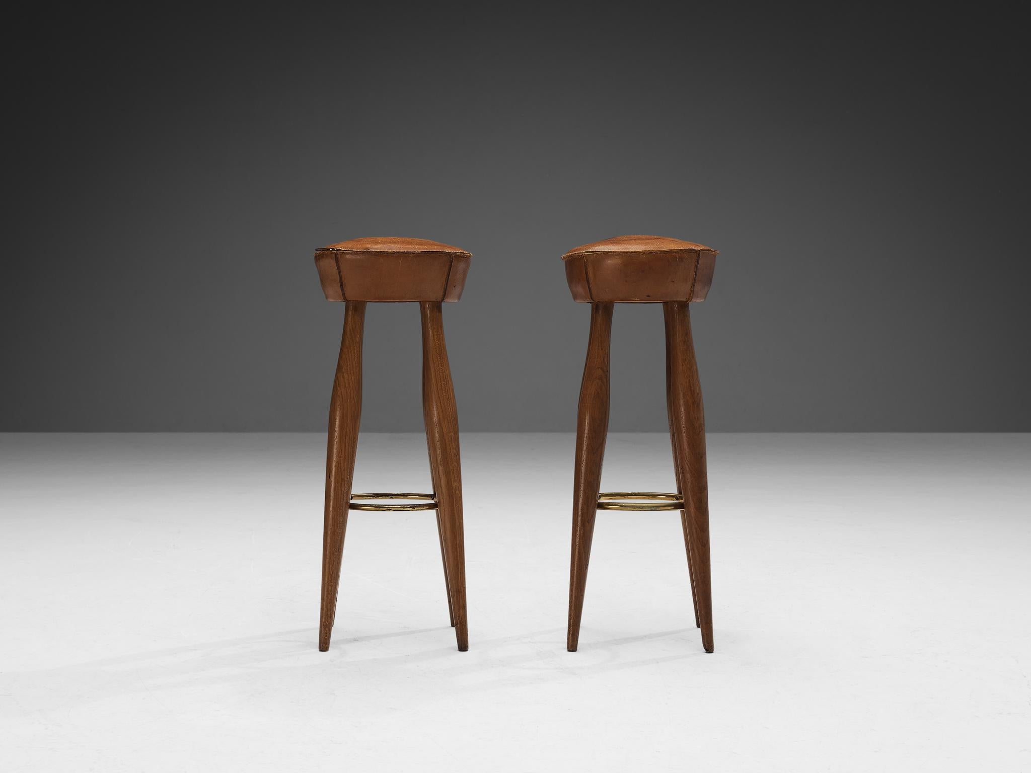 Mid-20th Century Italian Stools in Oak and Cognac Leather  For Sale
