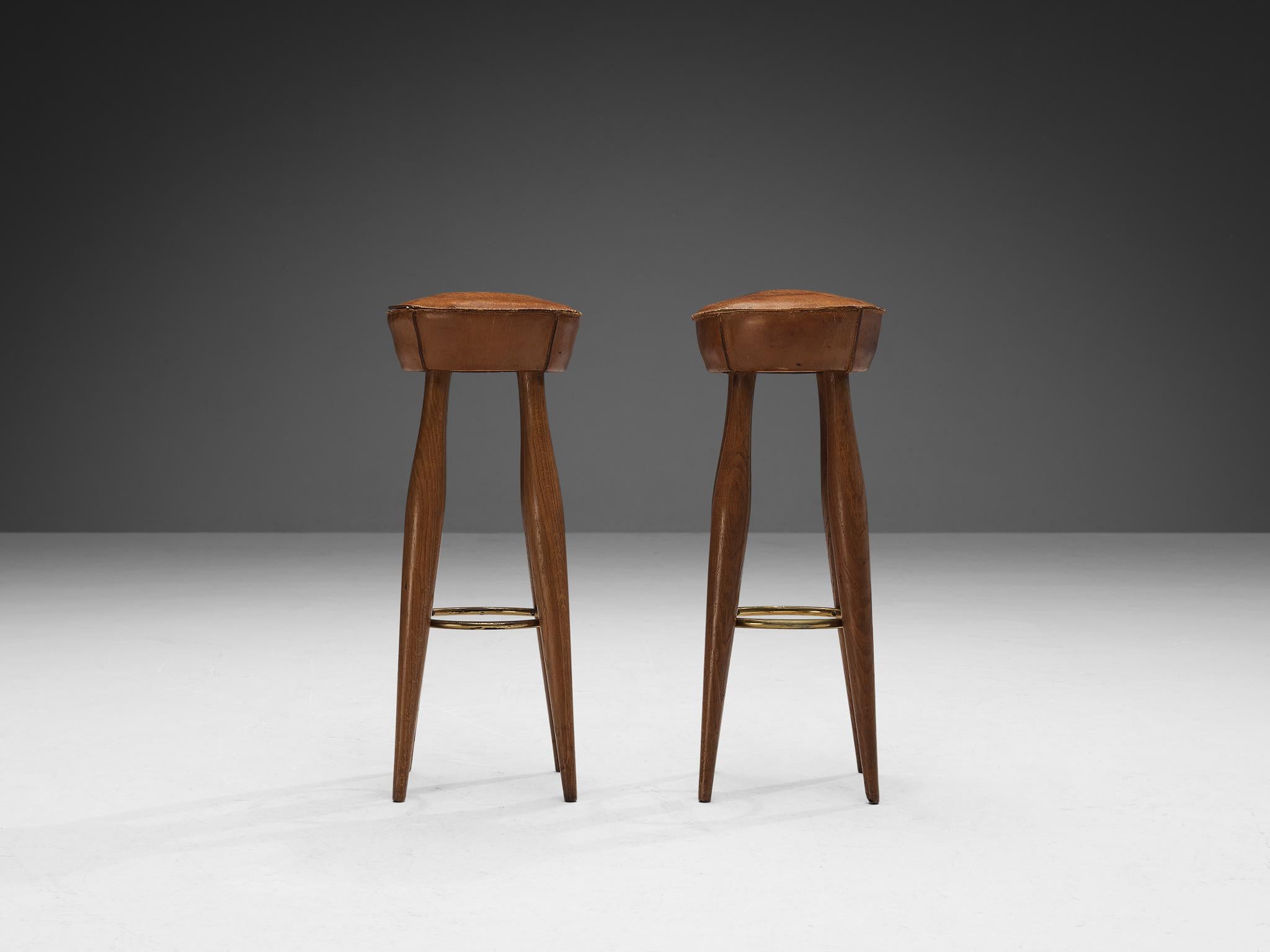 Mid-20th Century Italian Stools in Oak and Cognac Leather For Sale