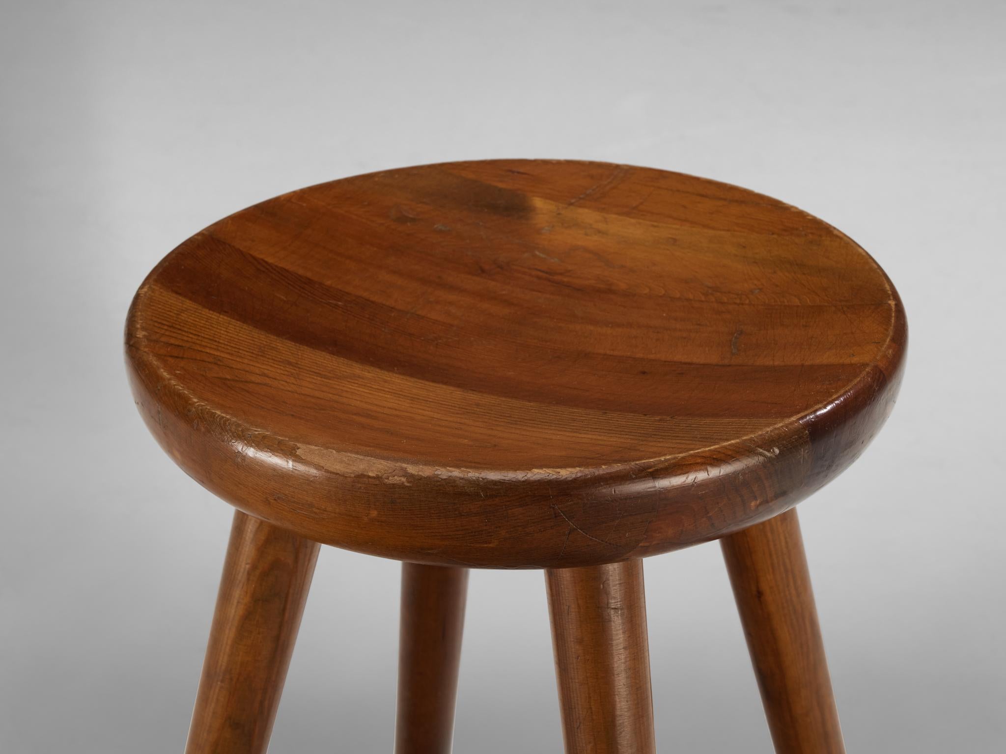 Tabourets ou tables d'appoint italiens en pin massif en vente 1