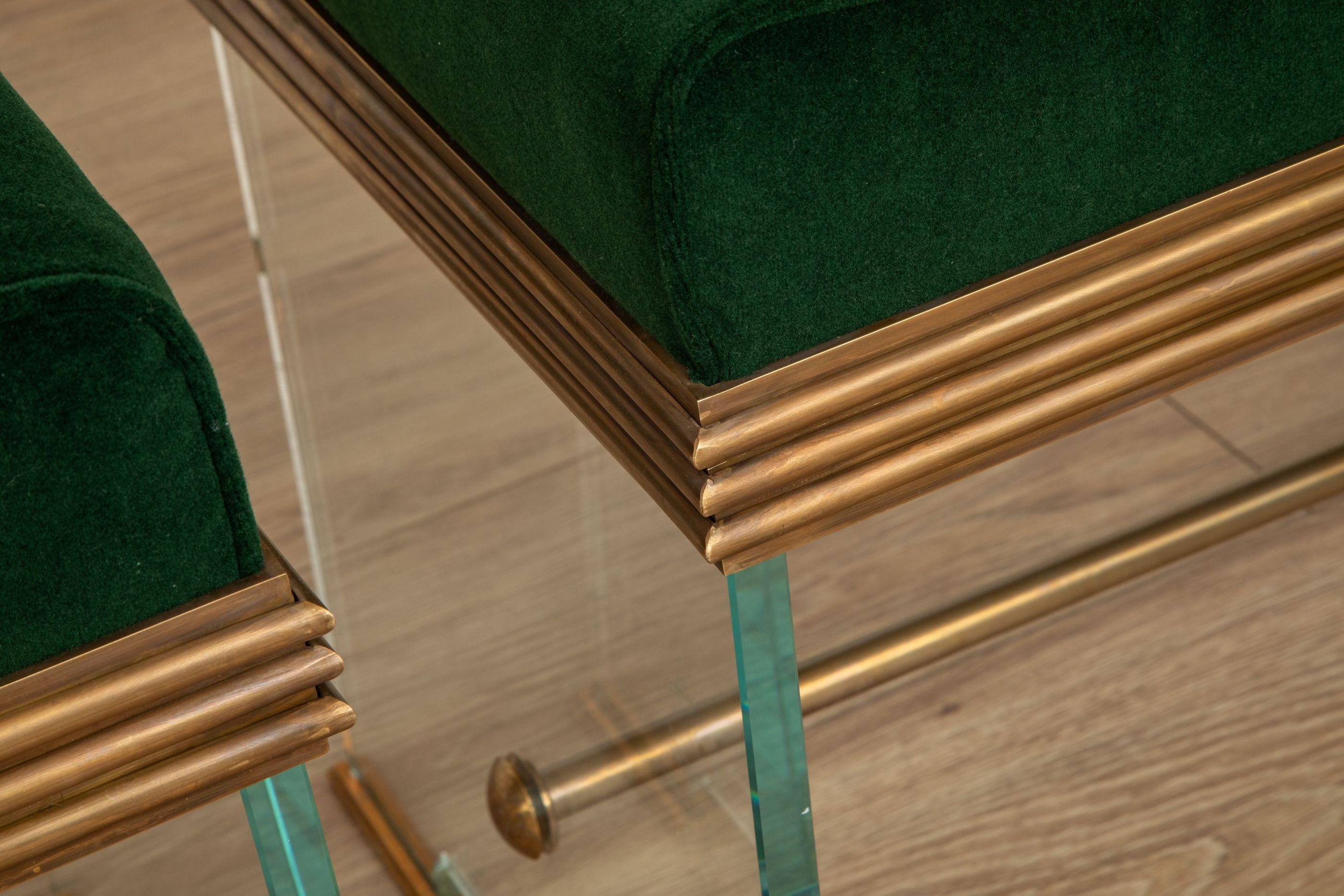 Banc en verre et laiton construit par un Studio A italien, en stock Neuf - En vente à Miami, FL