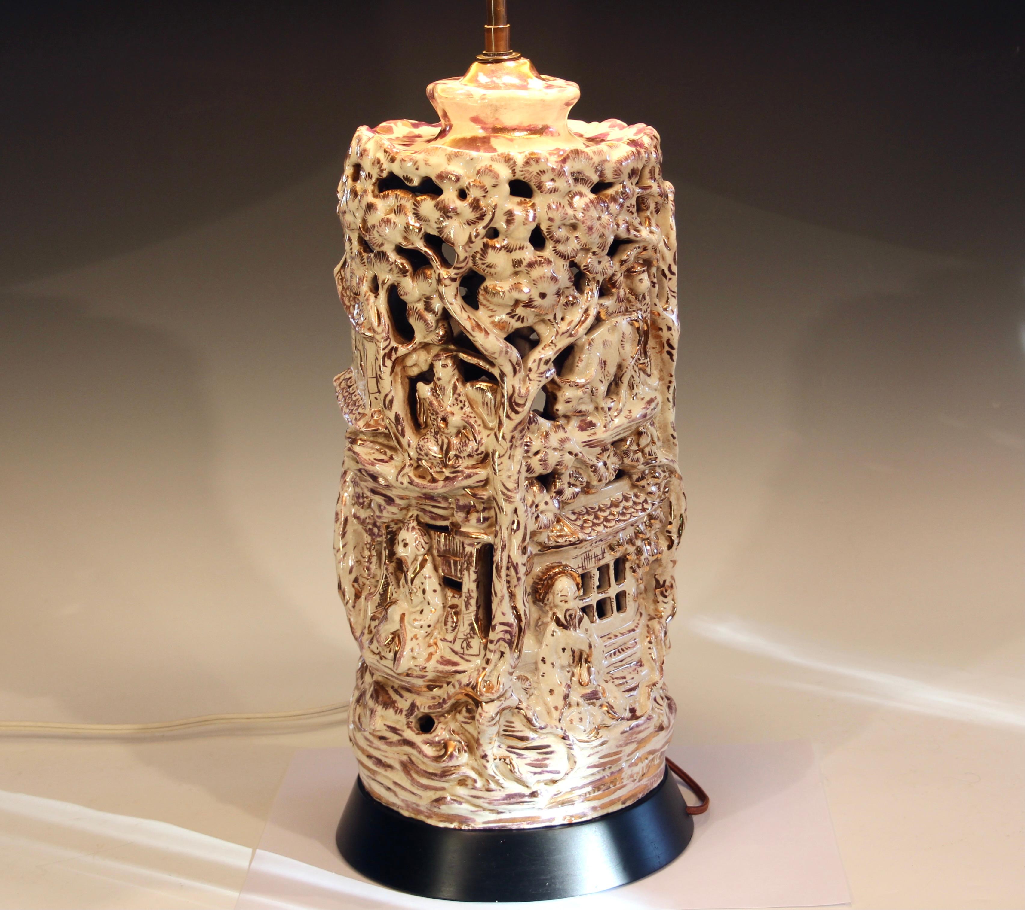Sculpté Lampe MCM en poterie d'atelier italienne Chinoiserie des années 1950 lustre sculpté vintage en vente