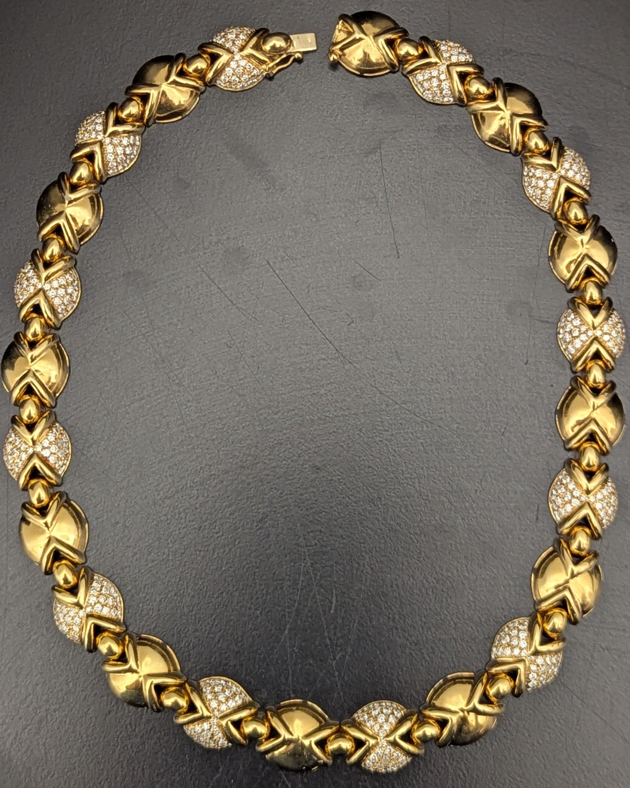 Collar de cadena de oro amarillo de 18 quilates y diamantes estilo italiano Corte redondo en venta