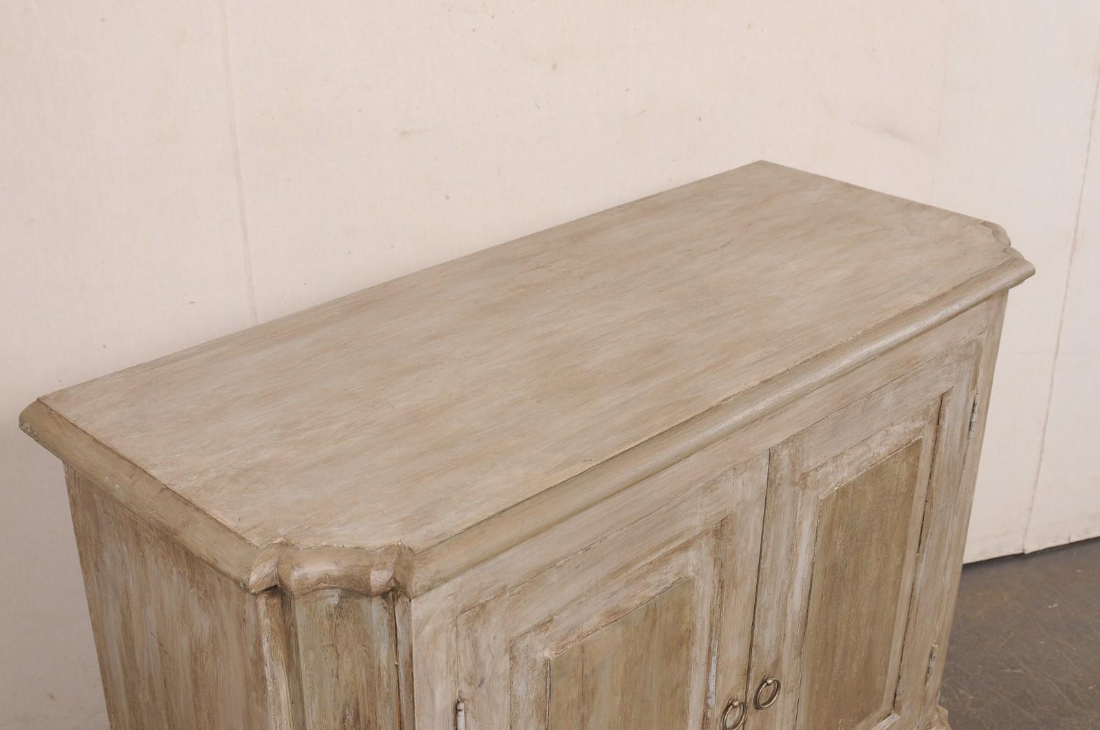 20th Century Italian-Style Carved Wood Credenza Cabinet w/Custom Finish For Sale