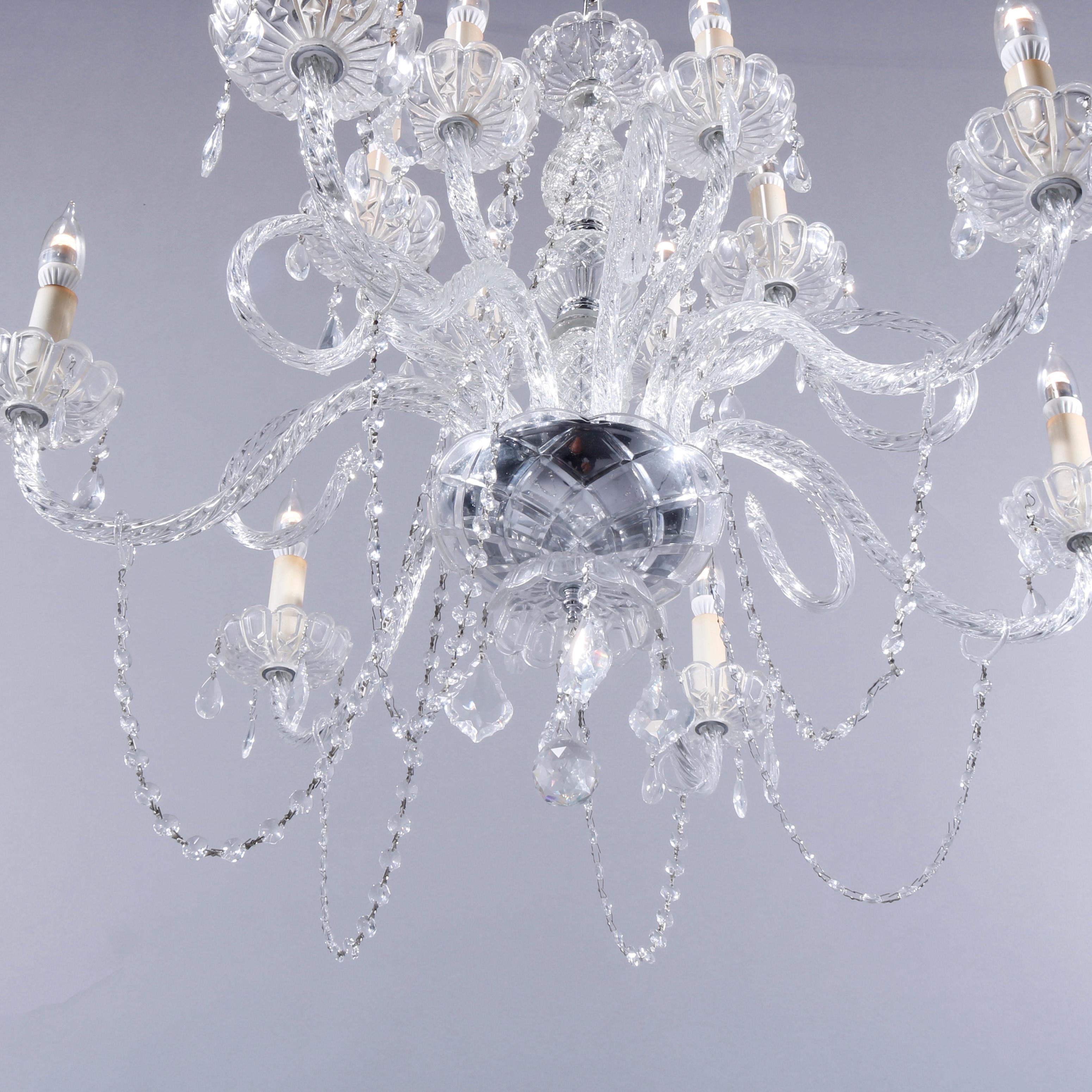 Italienischer Zwölf-Licht-Kronleuchter im italienischen Stil aus geschliffenem Kristall und Chrom, 20. Jahrhundert im Angebot 8