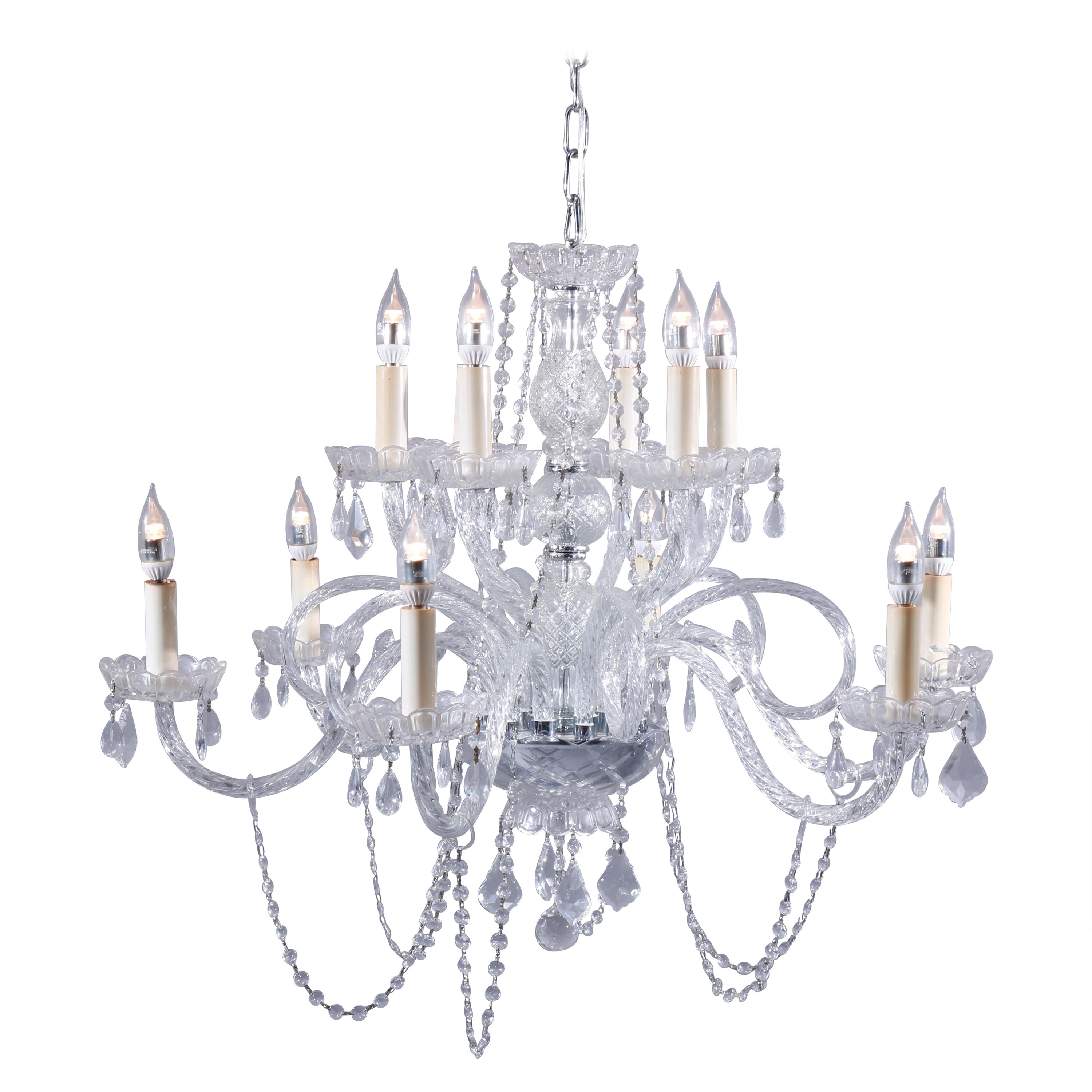 Lustre à douze lumières de style italien en cristal taillé et chrome, 20e siècle