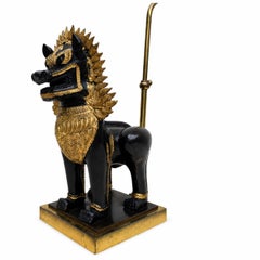 Italian Style Hollywood Regency Table Lamp with Guardian Lion