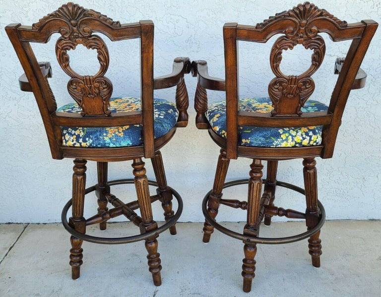 Italian Style Mahogany Swivel Barstools, Set of 4 For Sale at 1stDibs