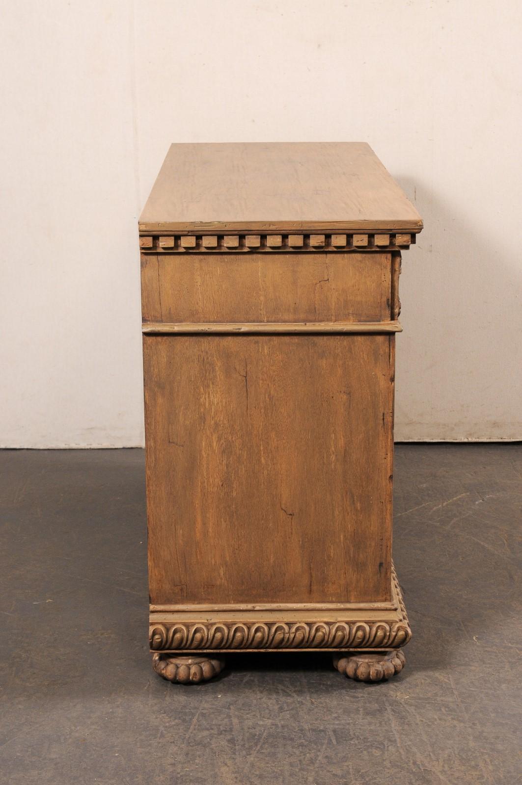 Italienischen Stil, schön geschnitzt-Holz-Buffet Schrank w / große Garnituren, 5 ft Breite (20. Jahrhundert)