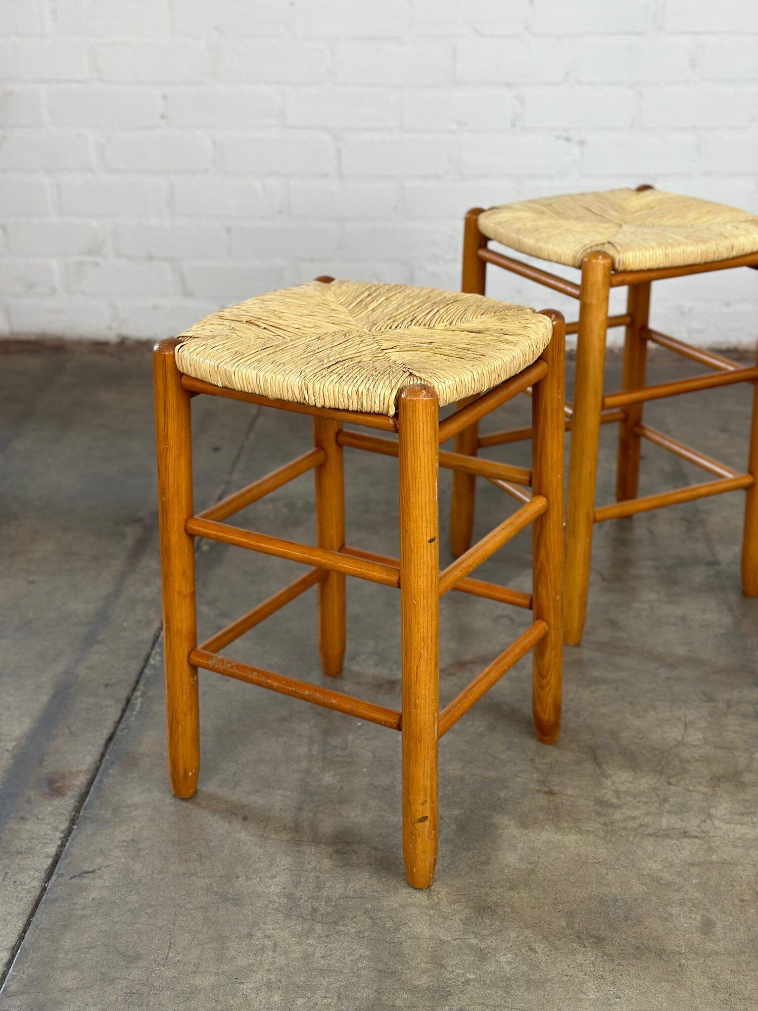 Italian Style Rush Woven Stools- Set of Three In Good Condition In Los Angeles, CA