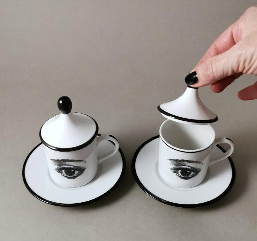 Coupes « Espresso » en porcelaine blanche de style italien avec décoration en céramique noire en vente 8