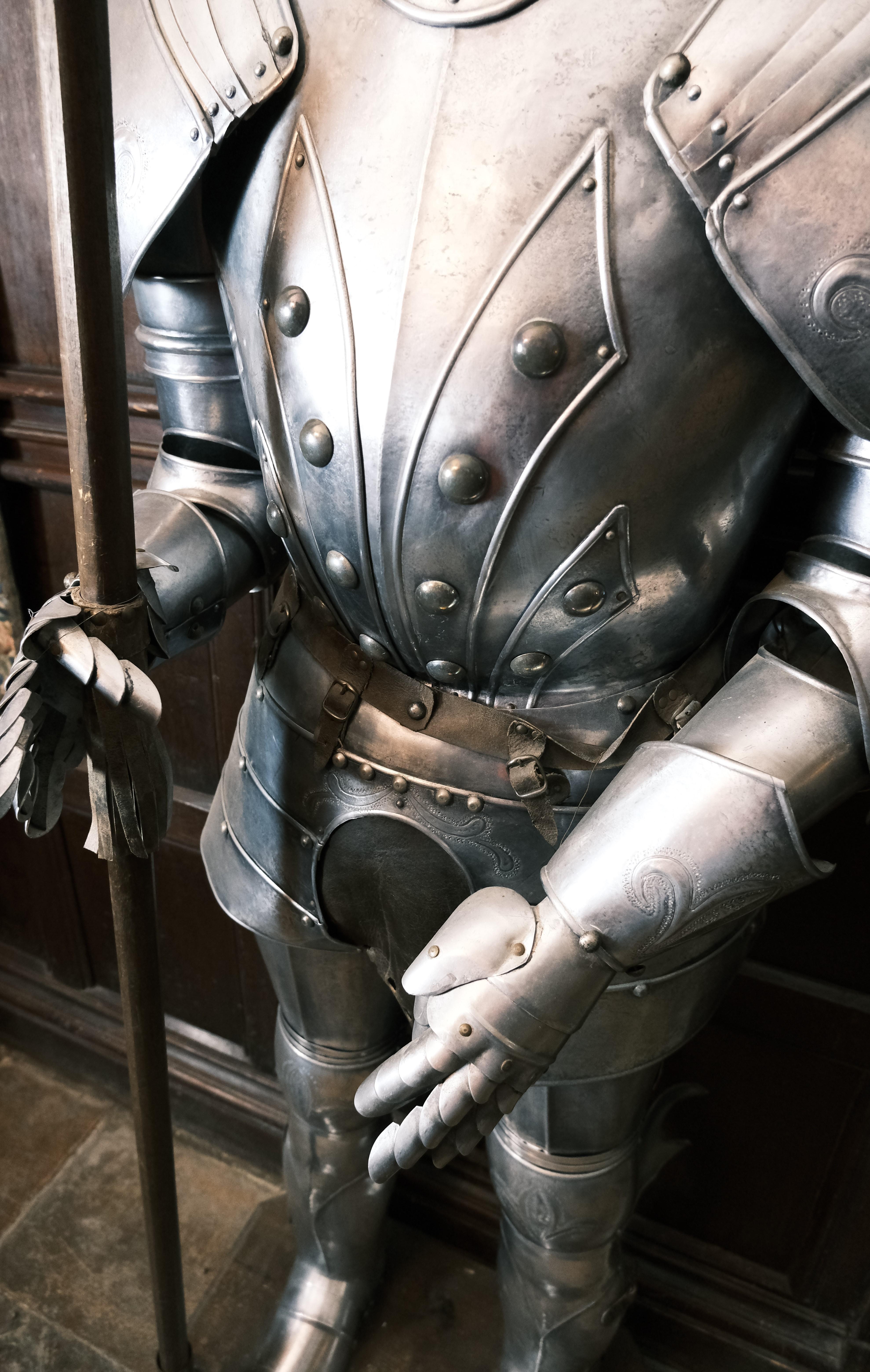 Tin Italian suit of armour