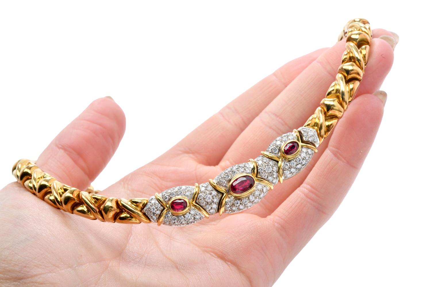 Italienische Suite Diamant-Rubin-Ohrringe aus 18 Karat Gold mit Ringkragen-Halskette, Set 3