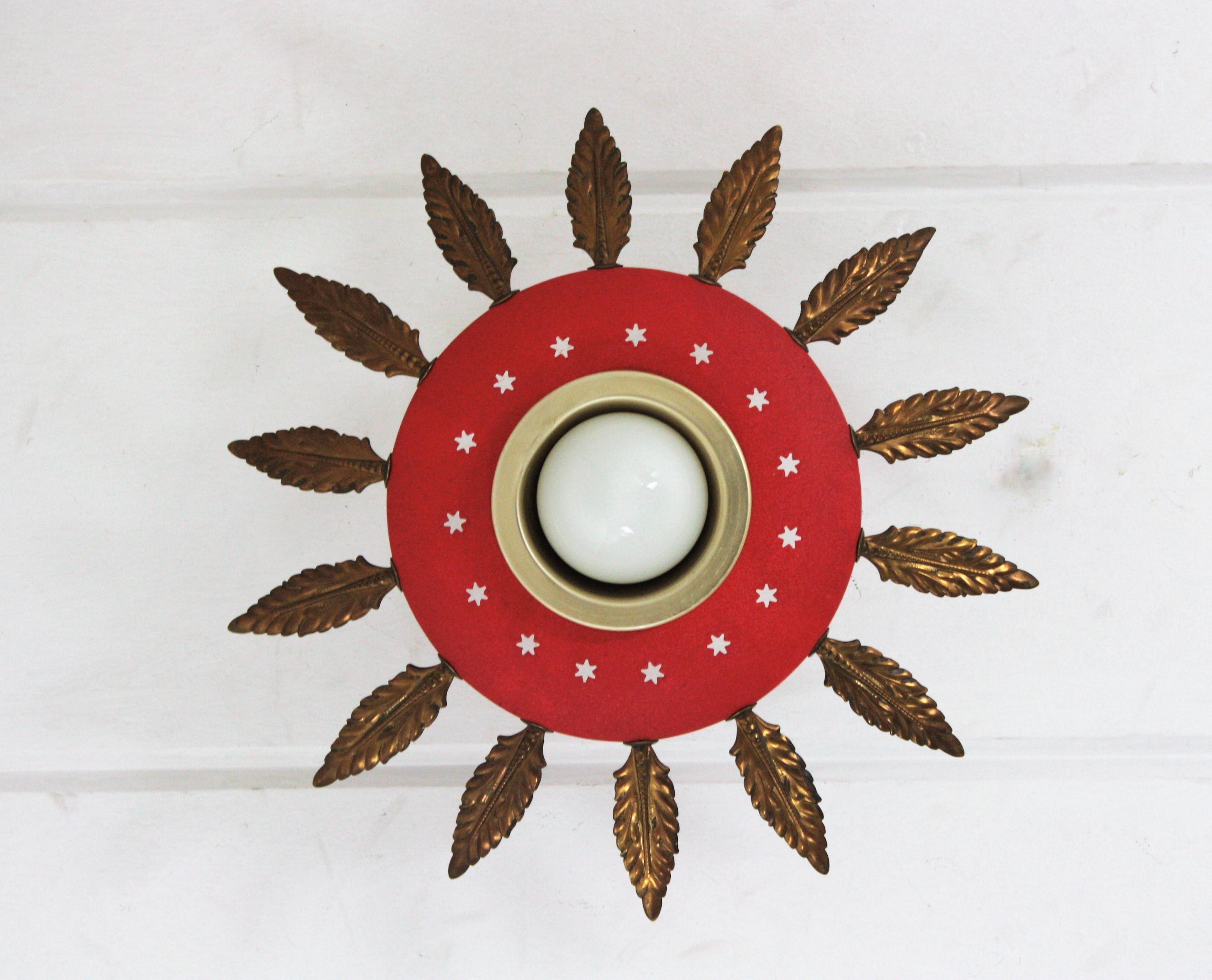 Italian 1950s Sunburst Flush Mount Pendant Light, Red Metal and Brass For Sale 4
