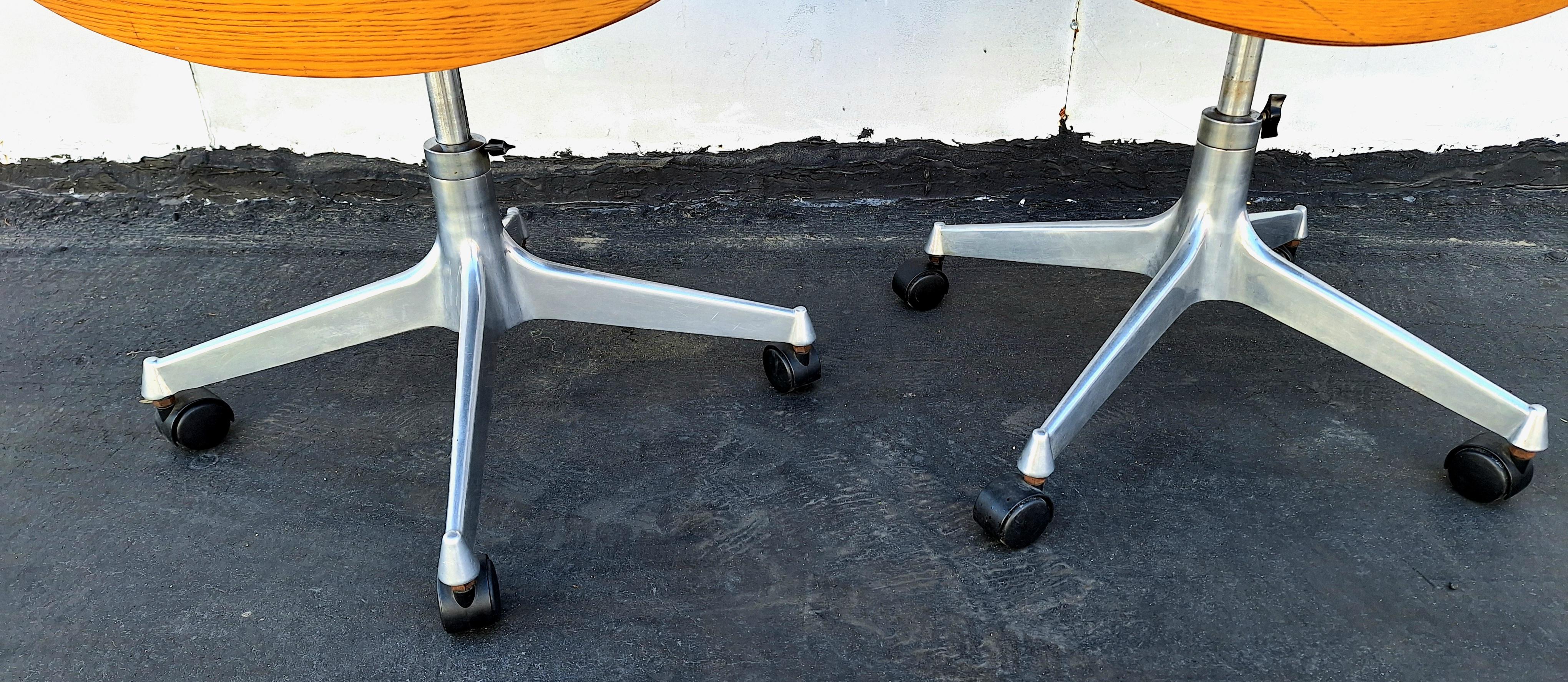Aluminum Italian Swivel  Chairs by Ico & Luisa Parisi for Mim, 1960 s For Sale