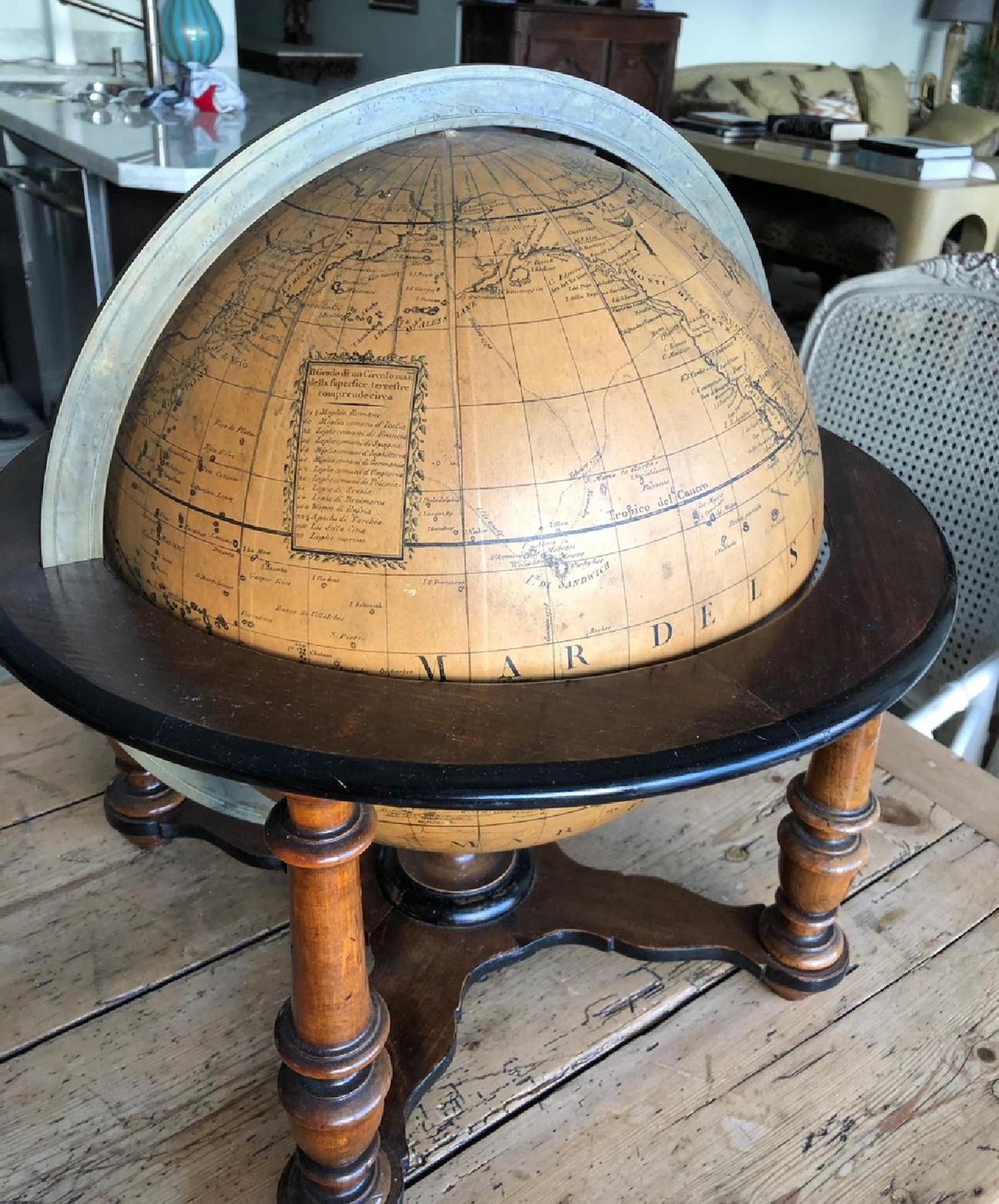 Italian Table Globes circa 19th Century After Cassini In Good Condition In West Palm Beach, FL