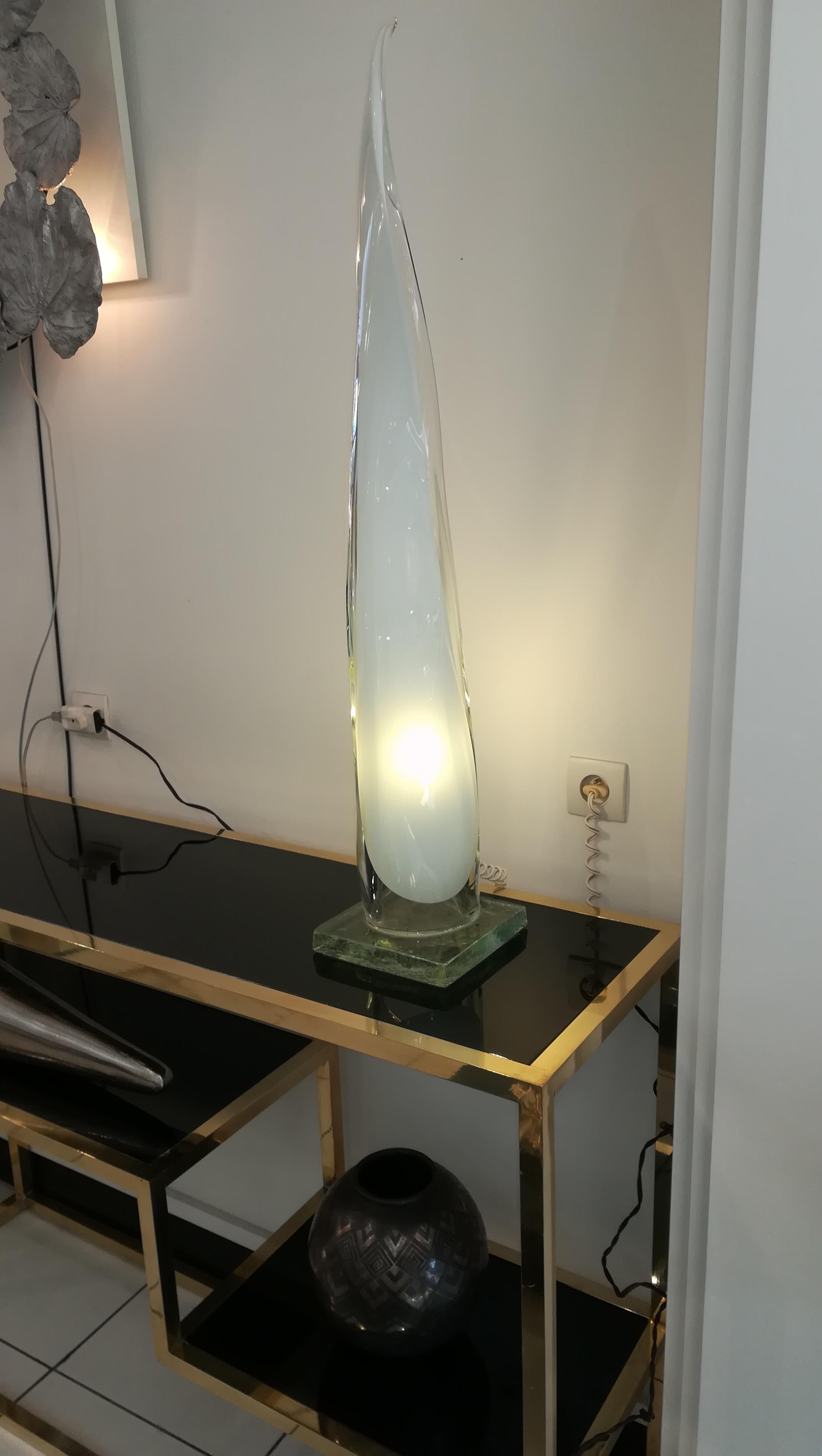  Italian Table Lamp and Sculpture in Blown Murano Glass, circa 1960 For Sale 4