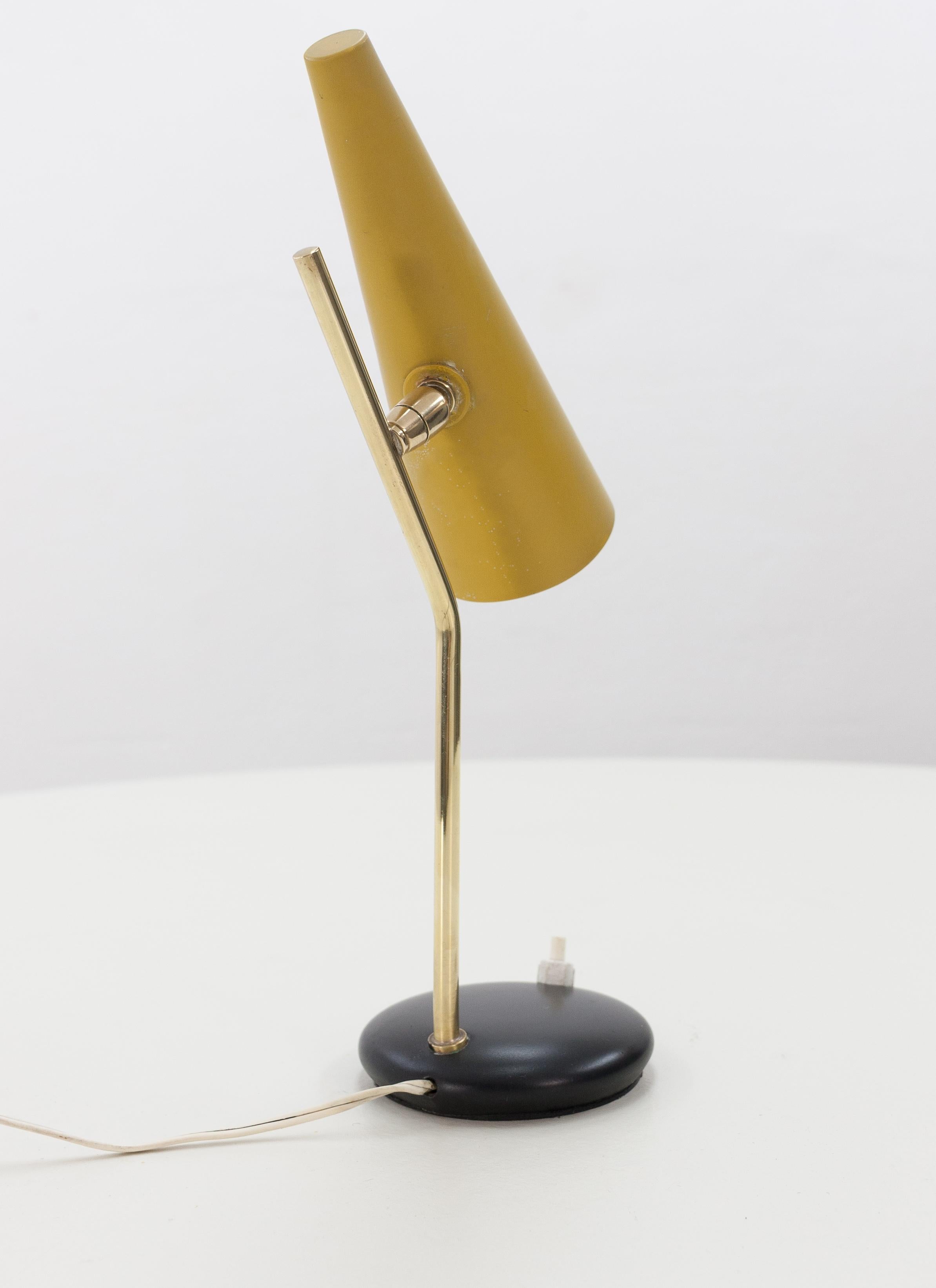 Italian Table Lamp Attributed to Stilnovo In Good Condition In Den Haag, NL