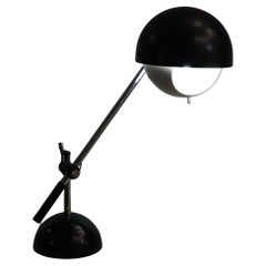 Italienische Tischlampe aus Schwarz und Chrom im Stil von Gino Sarfatti für Flos, 1960er Jahre
