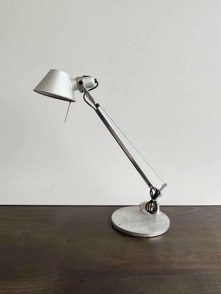 Late 20th Century Italian Table Lamp by Michele De Lucchi & Gallardo Fassina for Artemide For Sale