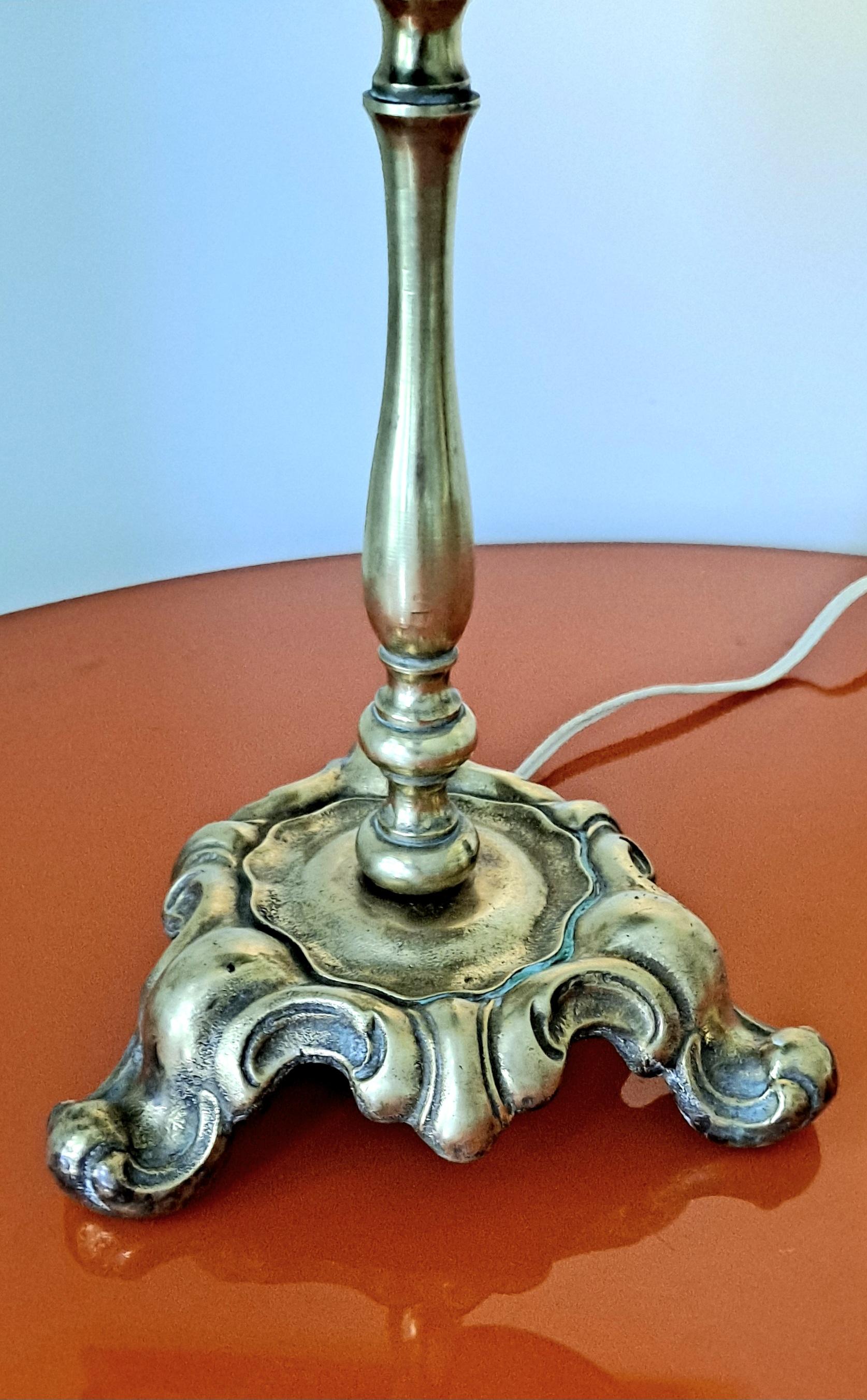 Italian Table Lamp Converted from the  Carriage antique Spot Light For Sale 1